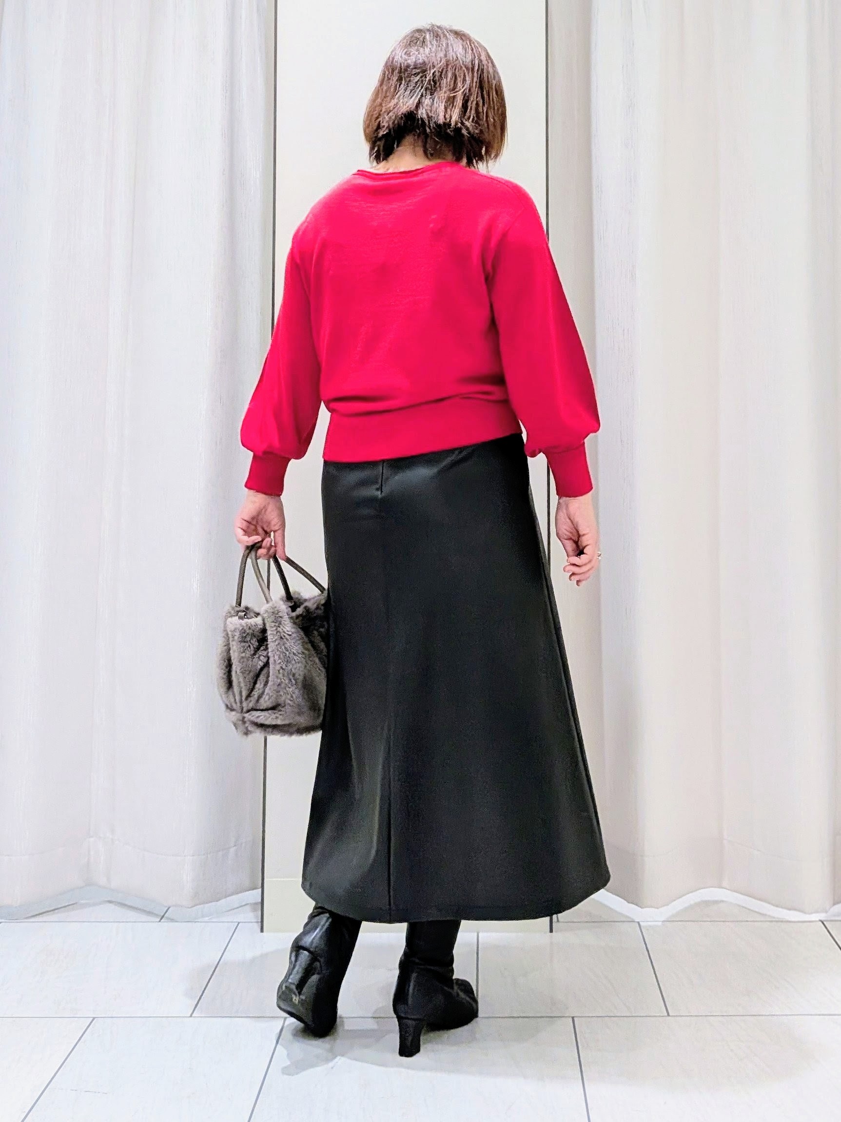 Onumaさんの「UNTITLED｜【大人の抜け感/8色展開】ボリュームスリーブニットプルオーバー」を使ったコーディネート