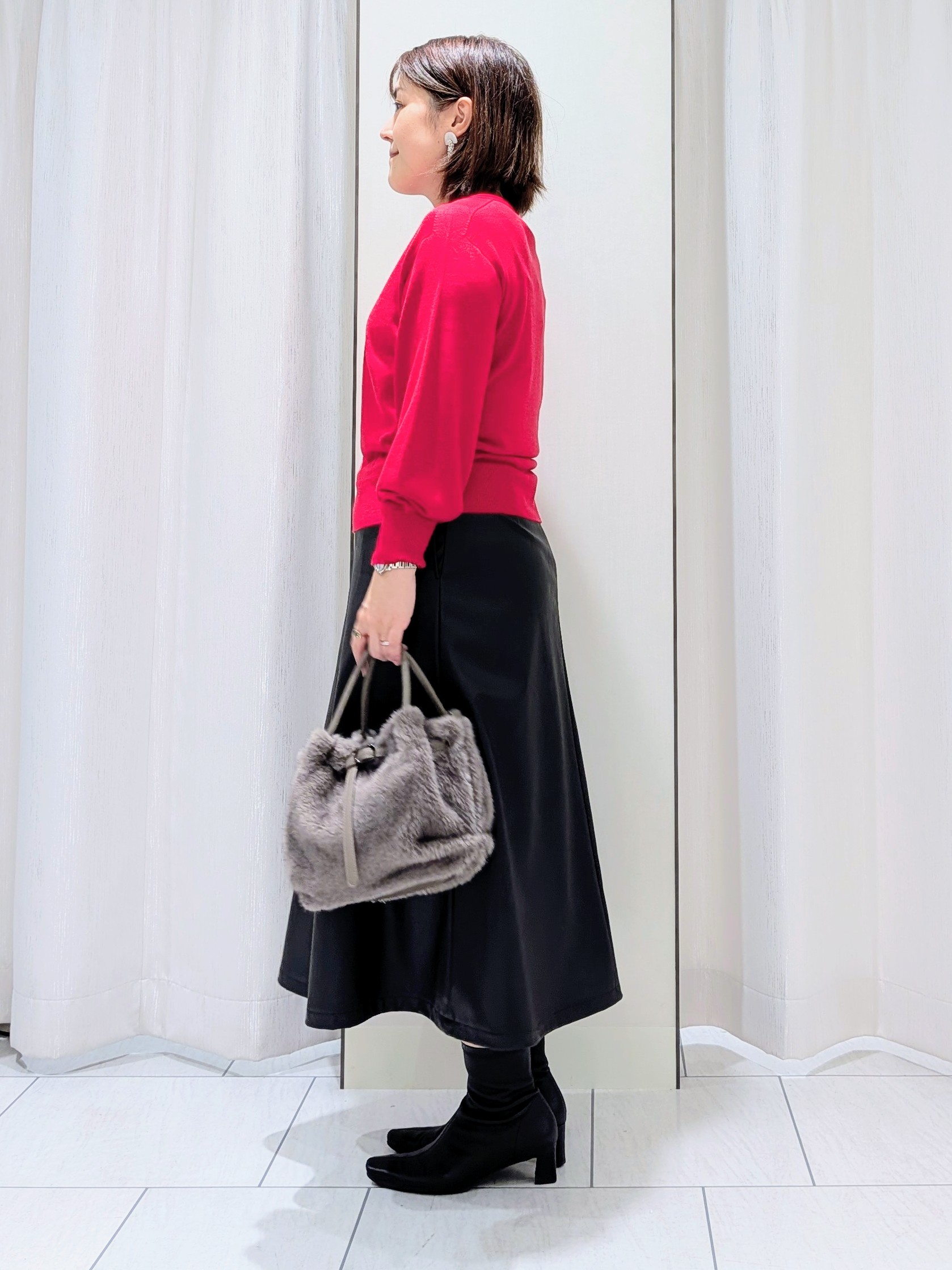 Onumaさんの「UNTITLED｜【大人の抜け感/8色展開】ボリュームスリーブニットプルオーバー」を使ったコーディネート