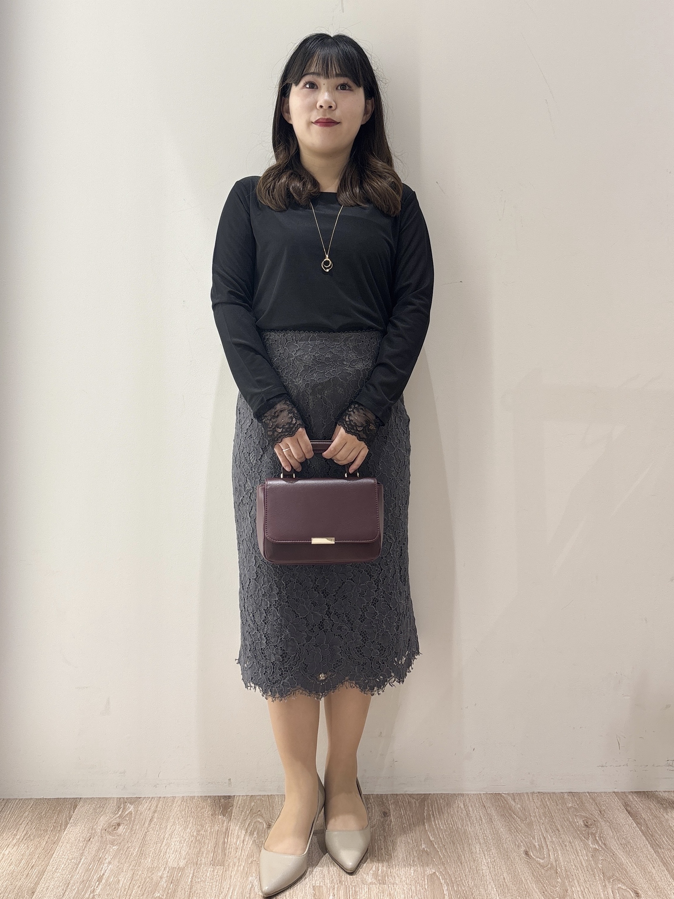 hinachiさんの「OPAQUE.CLIP｜袖レースシアートップス【洗濯機OK】」を使ったコーディネート