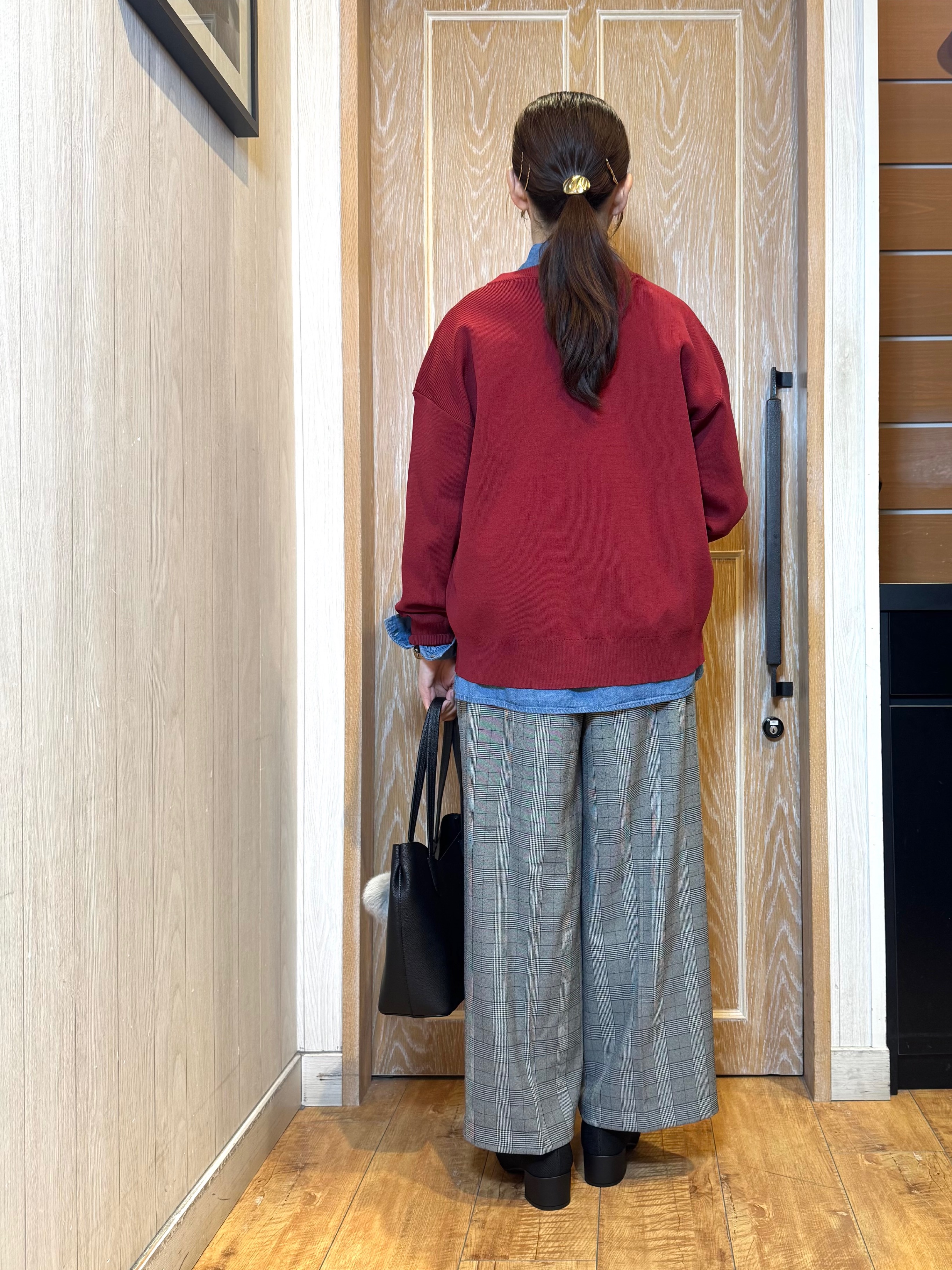 KAORIさんの「SHOO･LA･RUE｜【セットアップ可/洗濯機可】軽やかに羽織れる スポンディッシュ ニットカーディガン」を使ったコーディネート