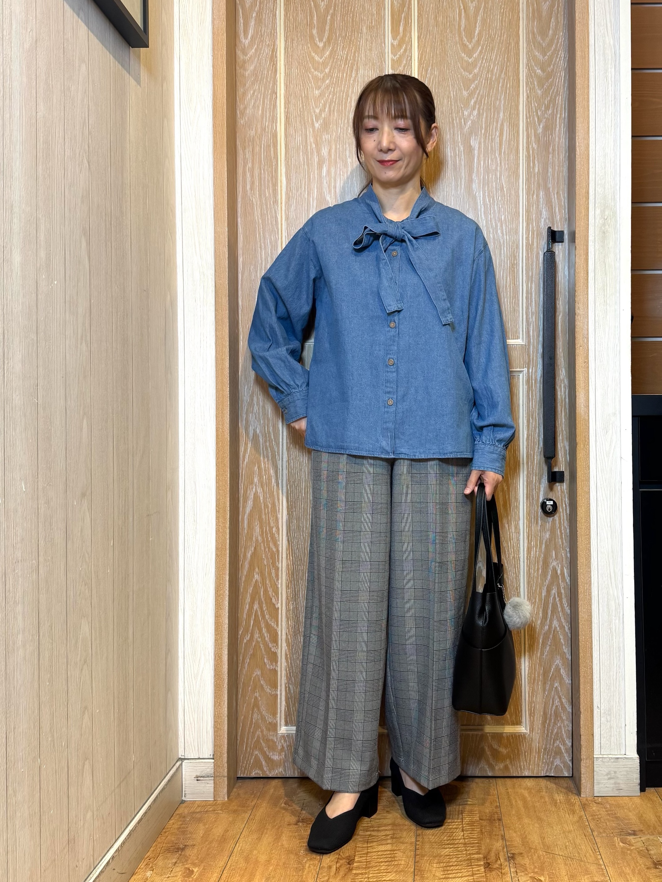KAORIさんの「SHOO･LA･RUE｜【セットアップ可/洗濯機可】軽やかに羽織れる スポンディッシュ ニットカーディガン」を使ったコーディネート