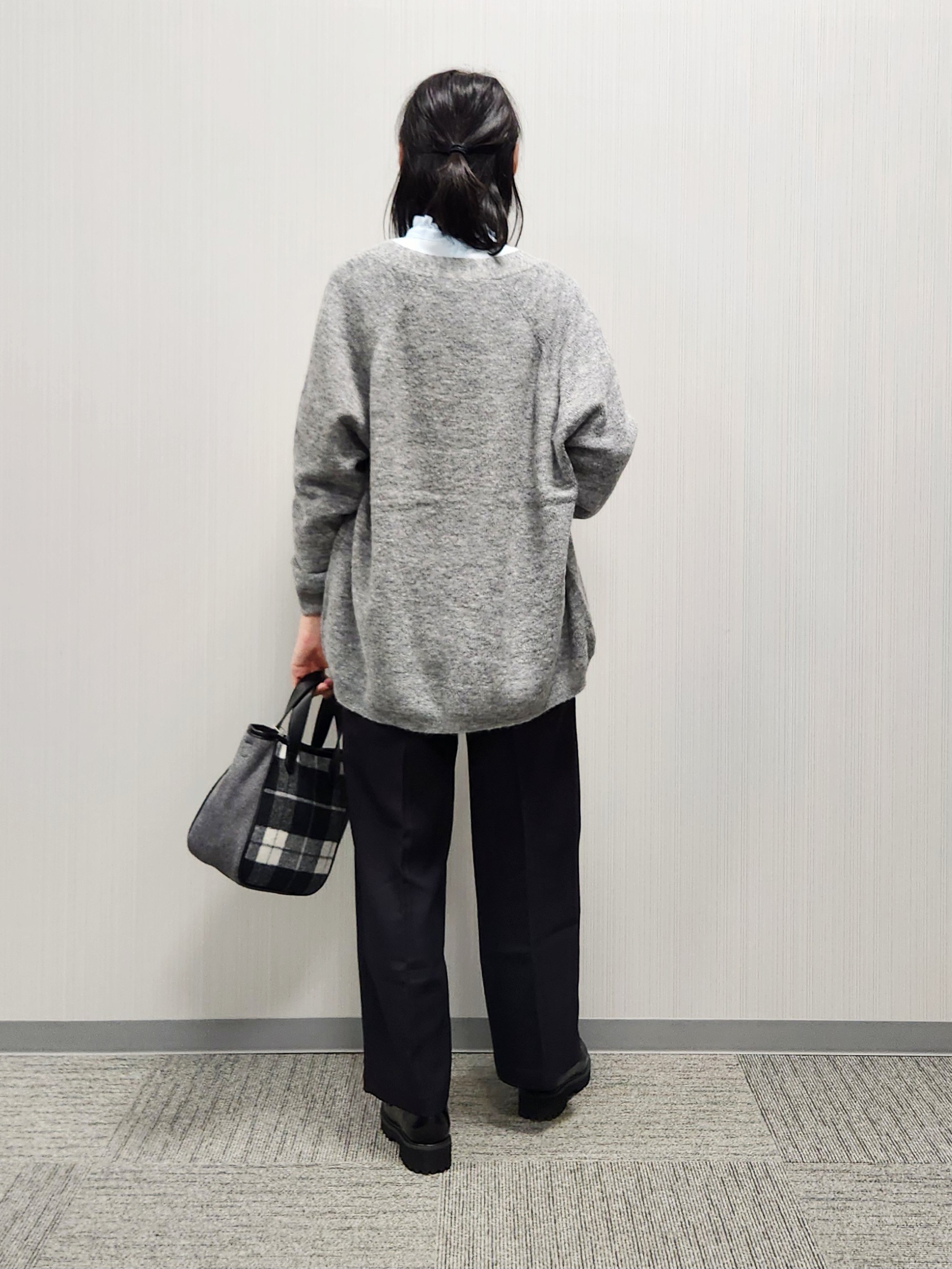 naraさんの「Dessin｜【洗える】モヘアブレンドニット ボタンレスカーディガン」を使ったコーディネート