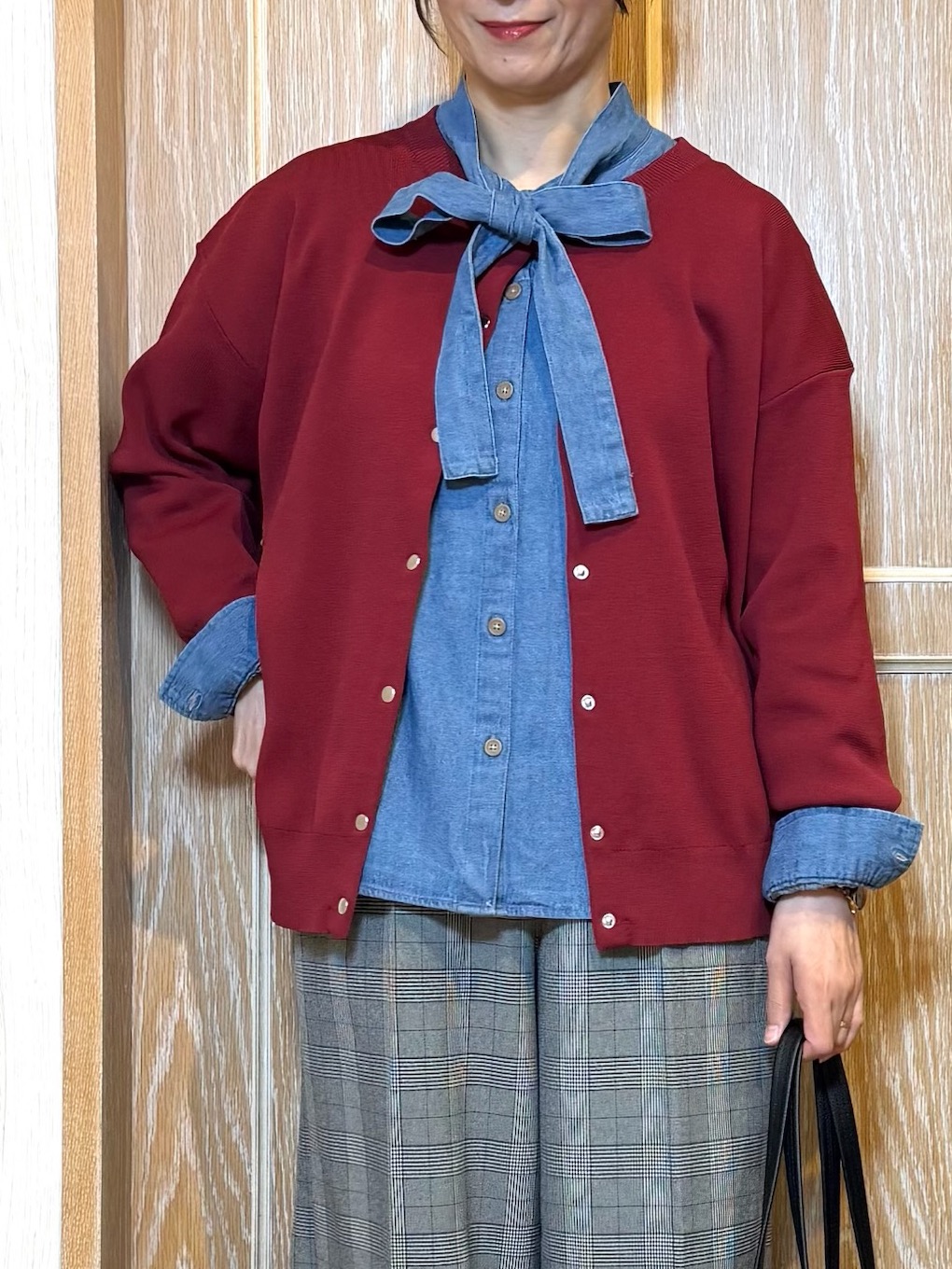KAORIさんの「SHOO･LA･RUE｜【セットアップ可/洗濯機可】軽やかに羽織れる スポンディッシュ ニットカーディガン」を使ったコーディネート