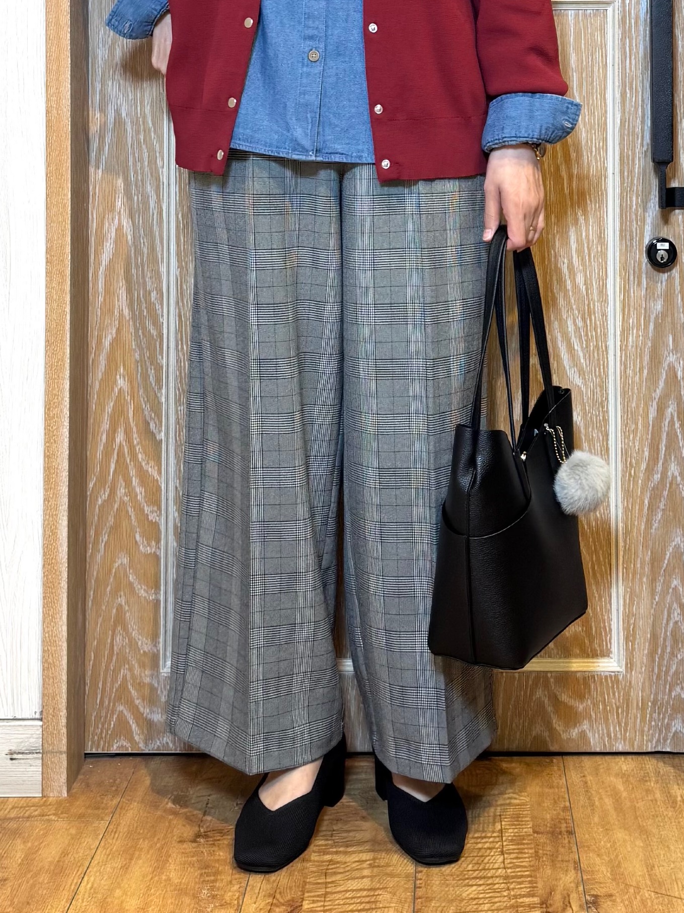 KAORIさんの「SHOO･LA･RUE｜【セットアップ可/洗濯機可】軽やかに羽織れる スポンディッシュ ニットカーディガン」を使ったコーディネート