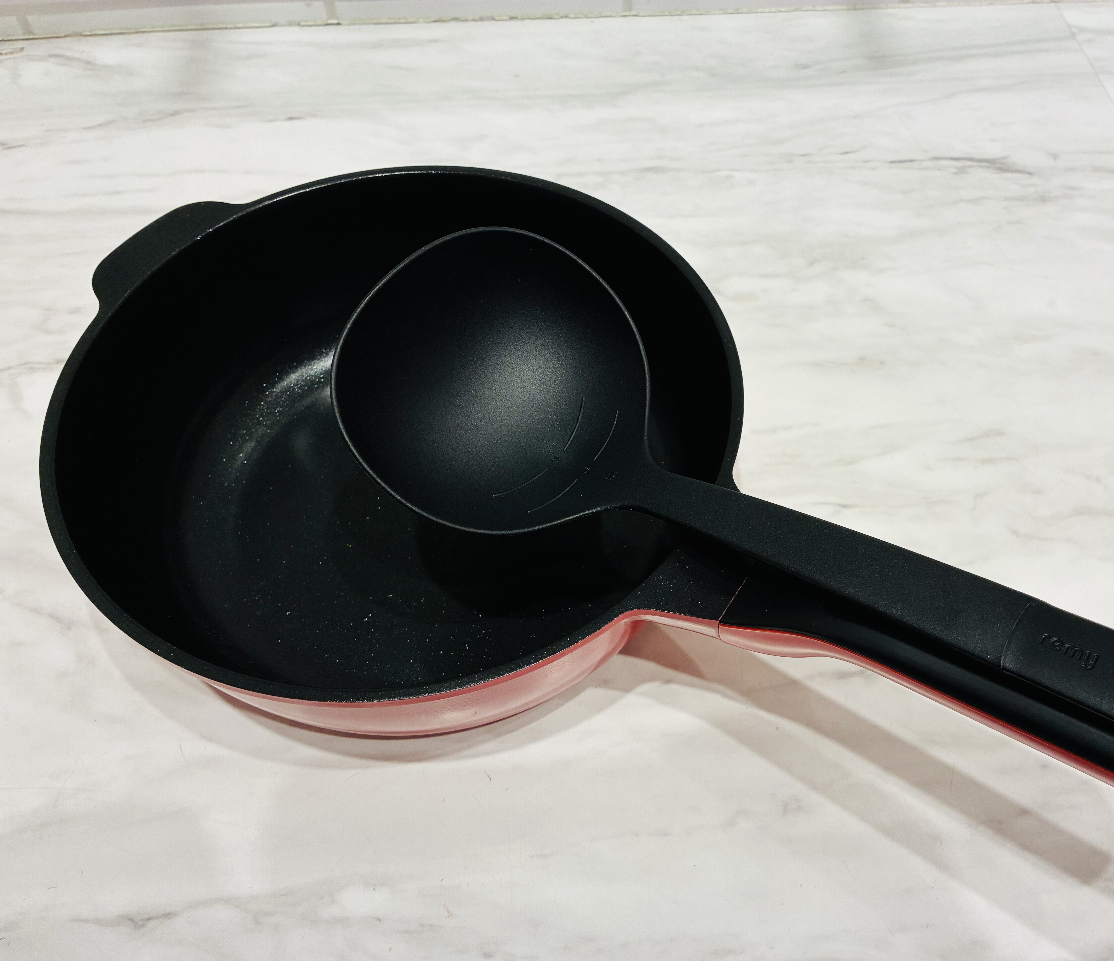 たかさんの「212 KITCHEN STORE｜◆レミパン ミニ 20cm RD ＜remy レミー＞」を使ったコーディネート