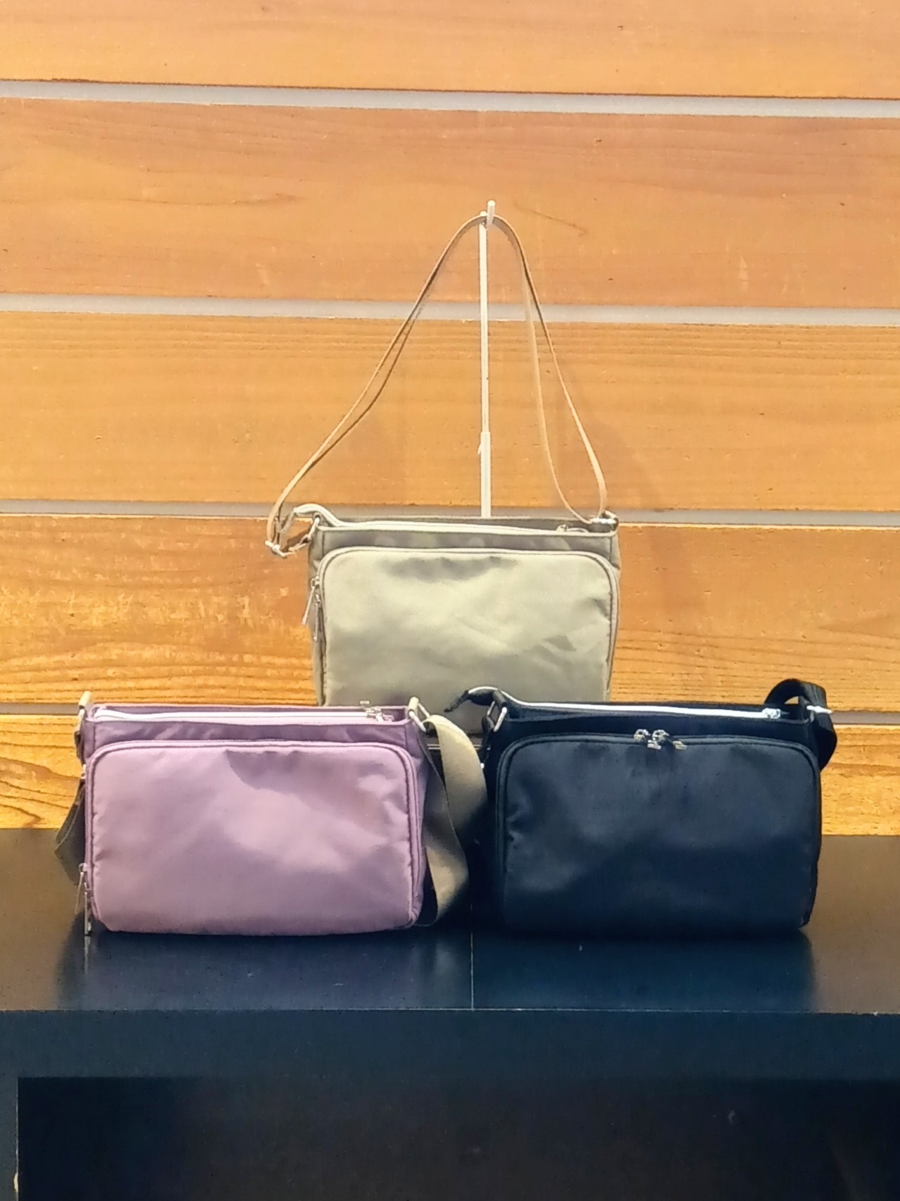 Haruさんの「SHOO･LA･RUE｜【撥水】8ポケットショルダーバッグ」を使ったコーディネート