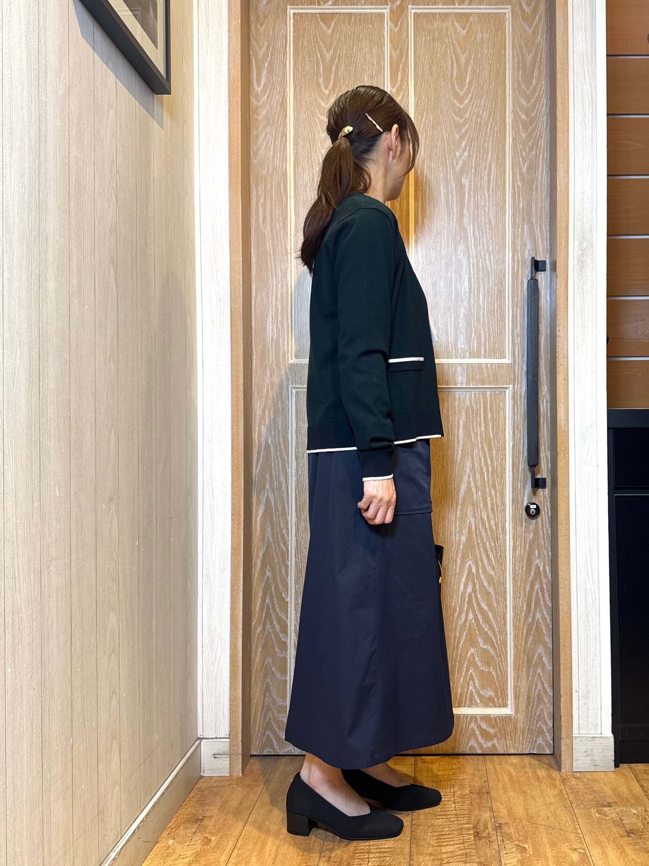 KAORIさんの「SHOO･LA･RUE｜【S-LL/洗濯機可】配色使いが目を惹く クルーネックニットカーディガン」を使ったコーディネート
