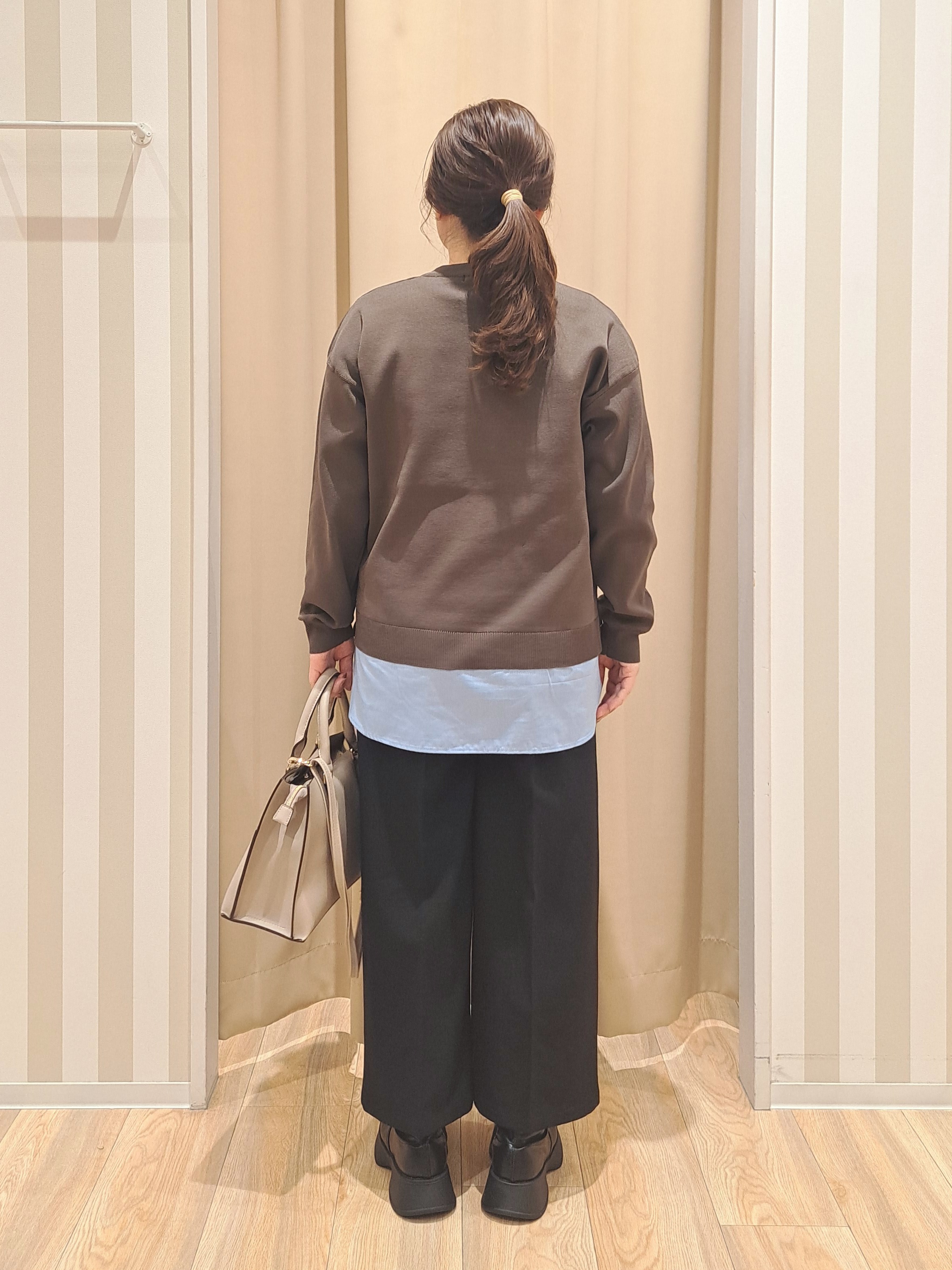 sho*さんの「SHOO･LA･RUE｜【S-LL】着るだけできまる シャツレイヤード風 スポンディッシュニット」を使ったコーディネート