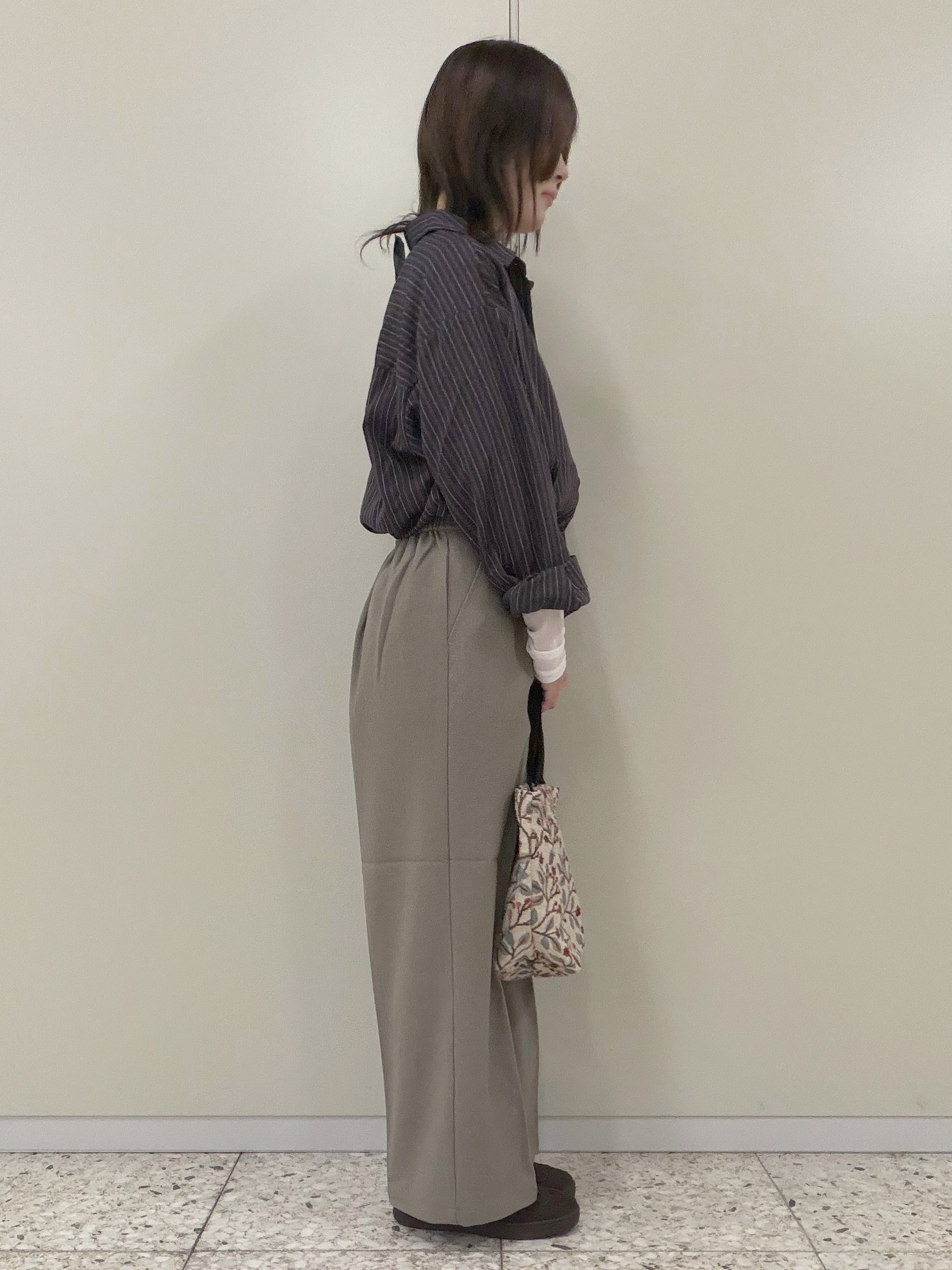 ひよりん⭐️さんの「SHOO･LA･RUE｜【S-LL/洗濯機可】レイヤードの幅広がる お袖チュールトップス」を使ったコーディネート