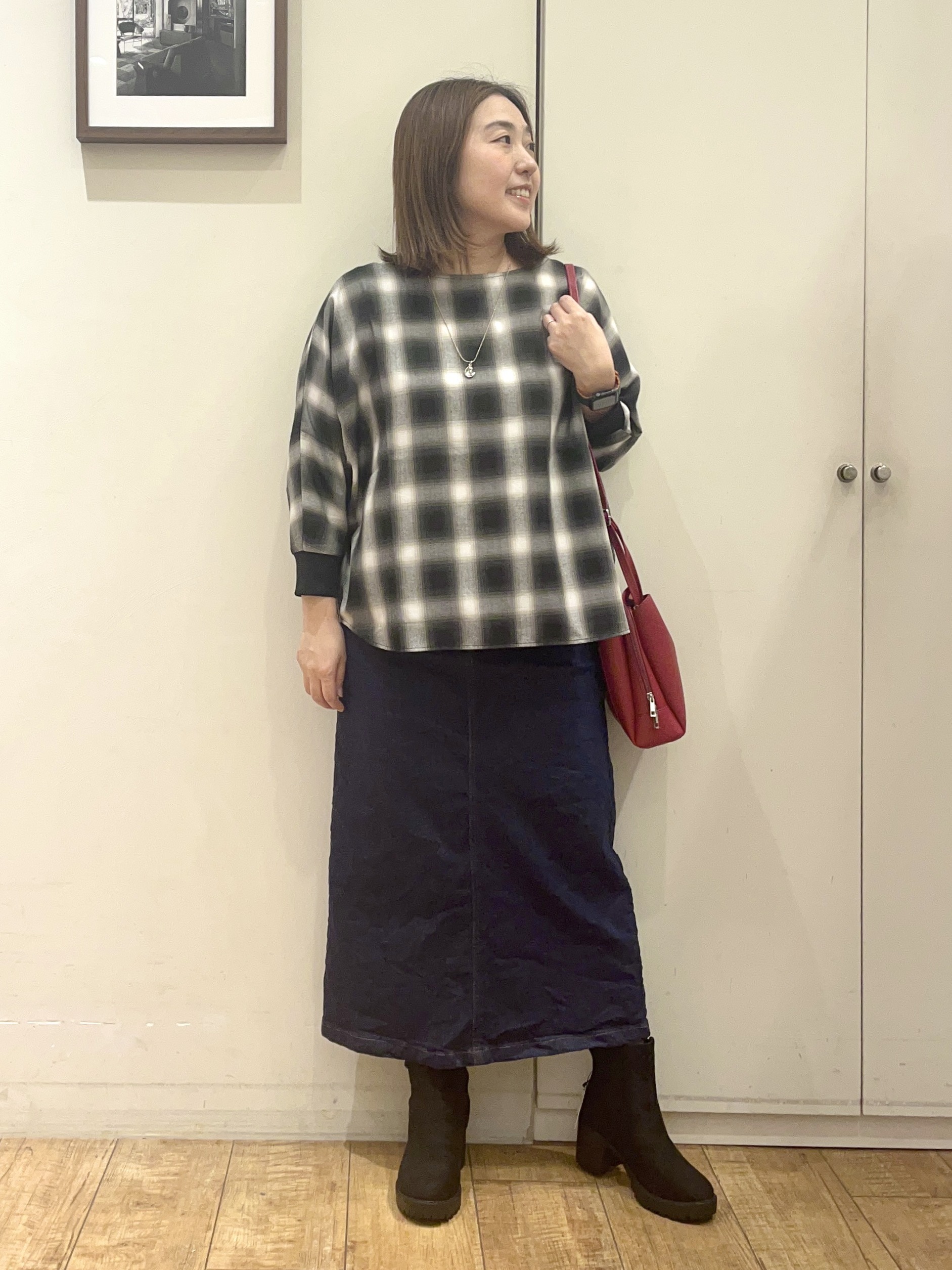 harusakuさんの「SHOO･LA･RUE｜【着丈選べる/洗濯後しわになりにくい】インせず着られる ドルマンブラウス」を使ったコーディネート