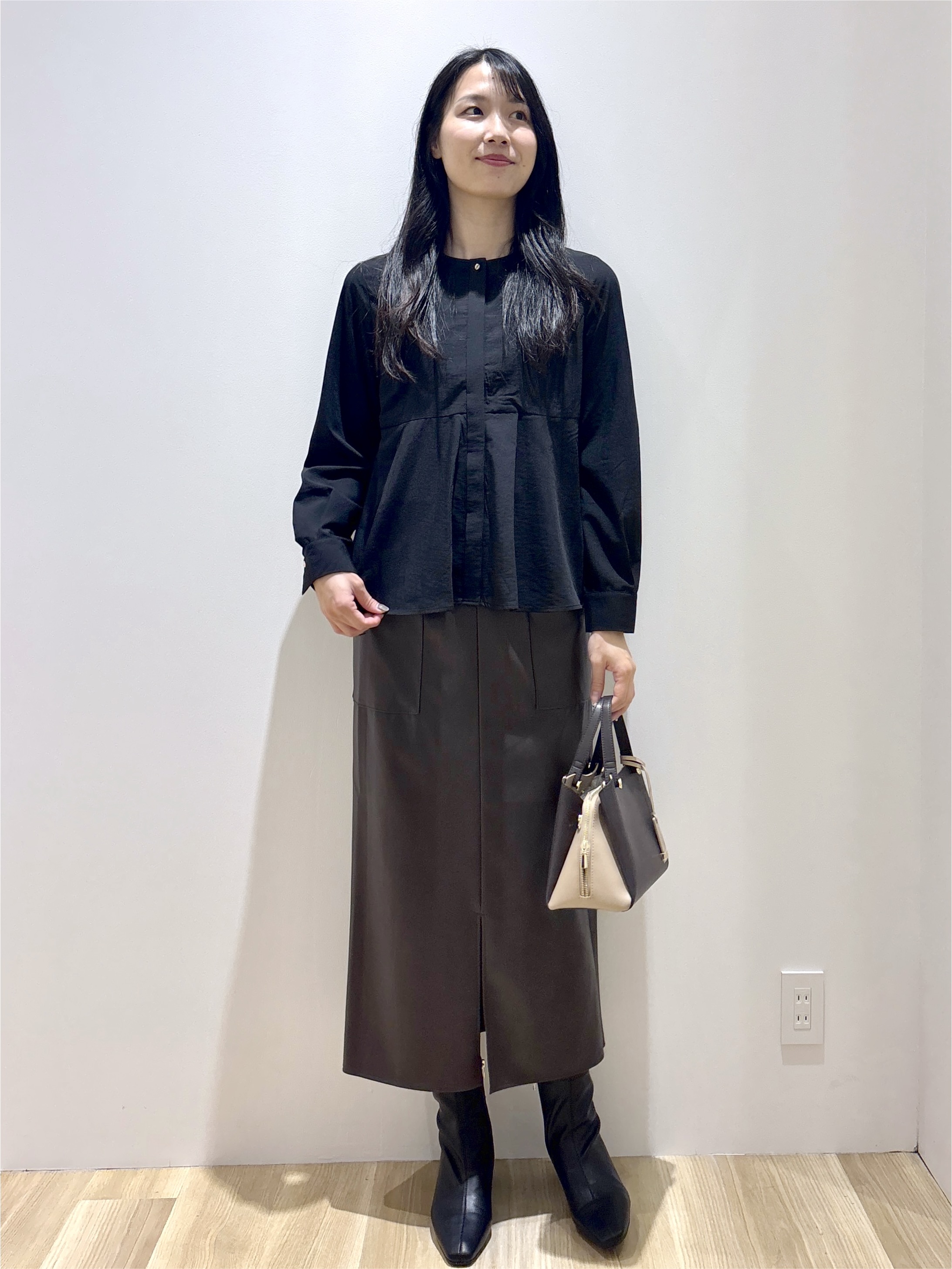 sachikoさんの「OPAQUE.CLIP｜バックプリーツデザインブラウス【洗濯機OK】」を使ったコーディネート