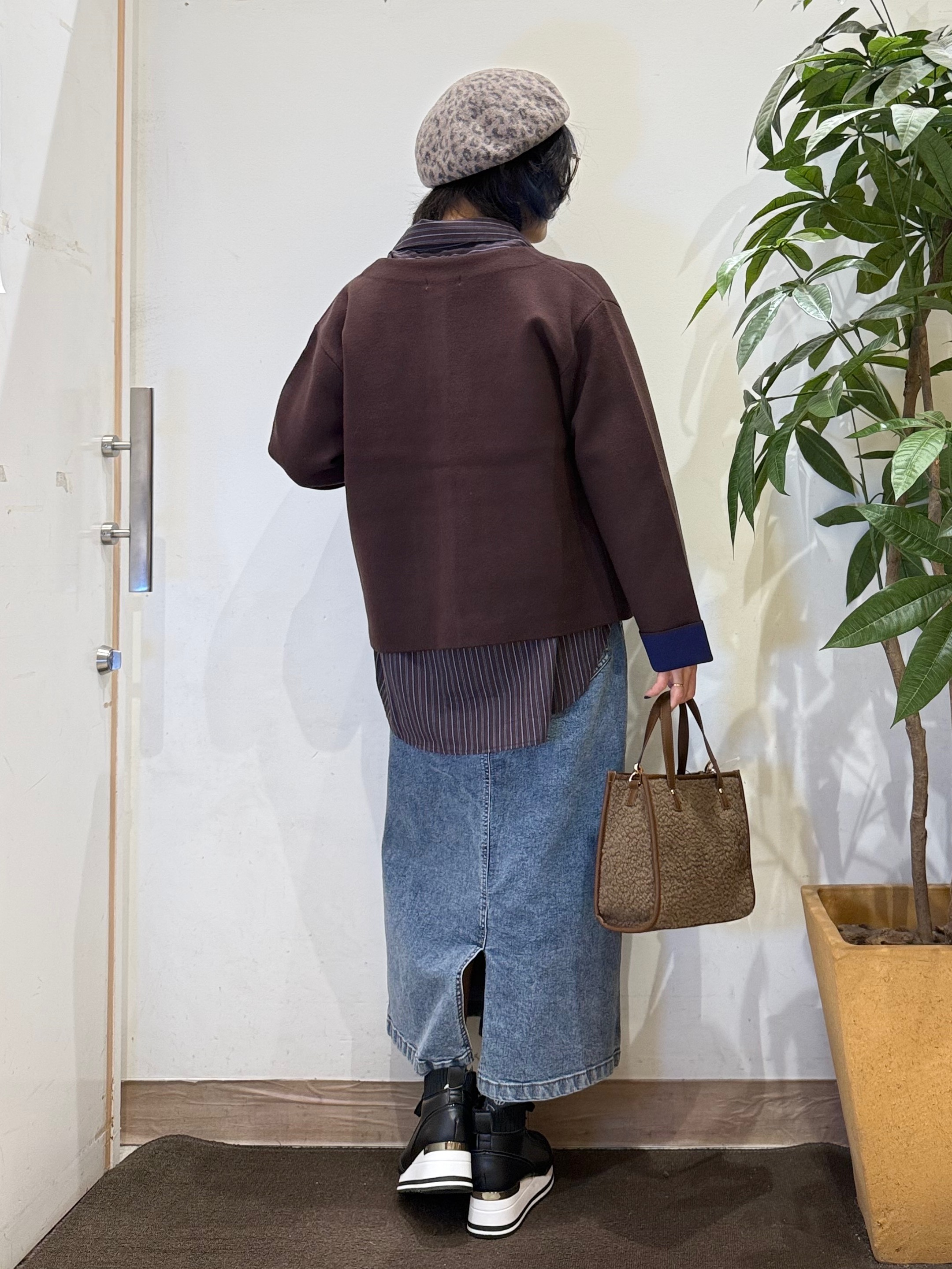 misakiさんの「SHOO･LA･RUE｜【S-LL/洗濯機可/静電気防止】もちもち配色ダブルフェイスカーディガン」を使ったコーディネート
