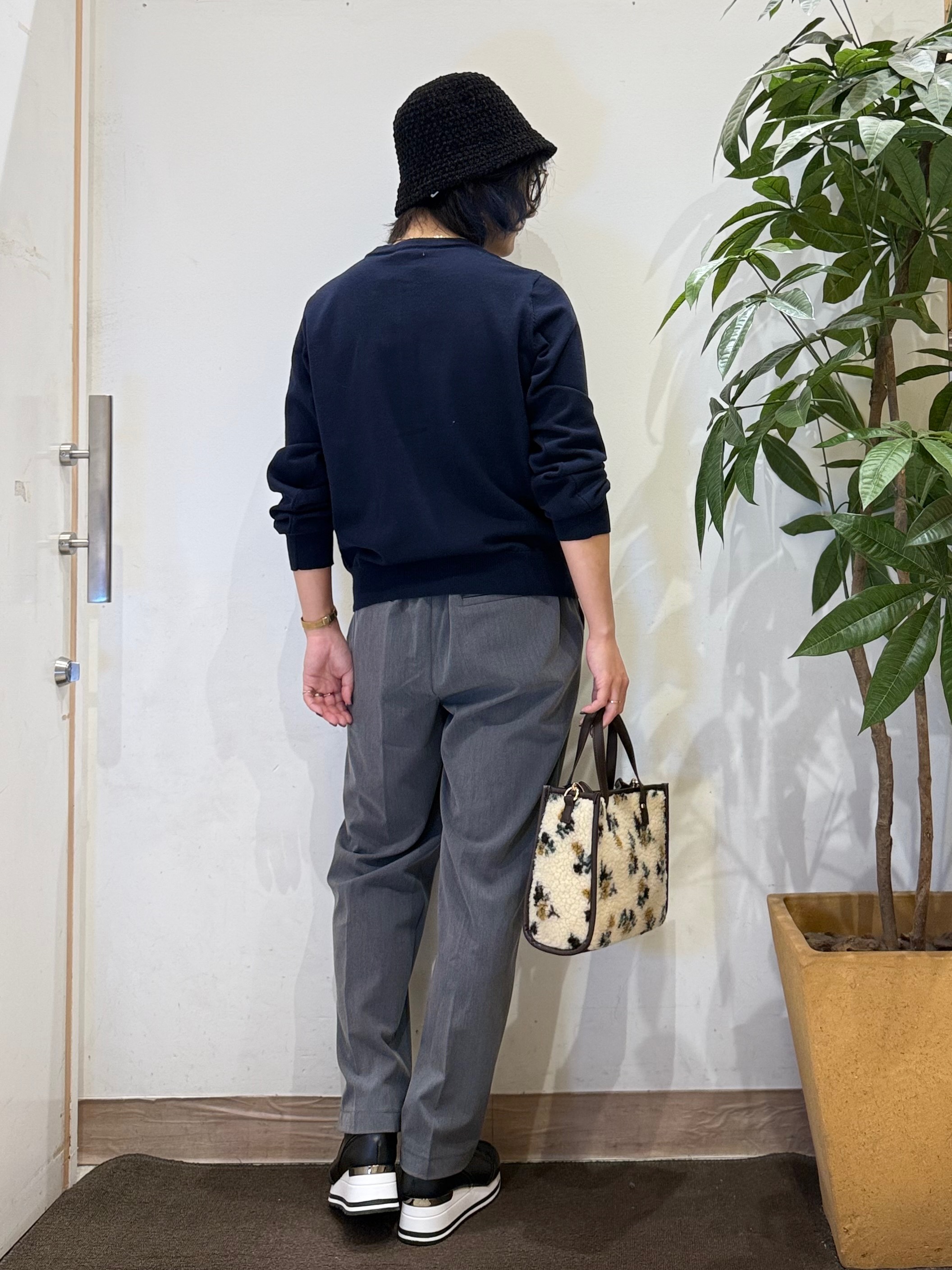 misakiさんの「SHOO･LA･RUE｜【洗濯機可/S-LL】周りと差がつく レースデザインカーディガン」を使ったコーディネート