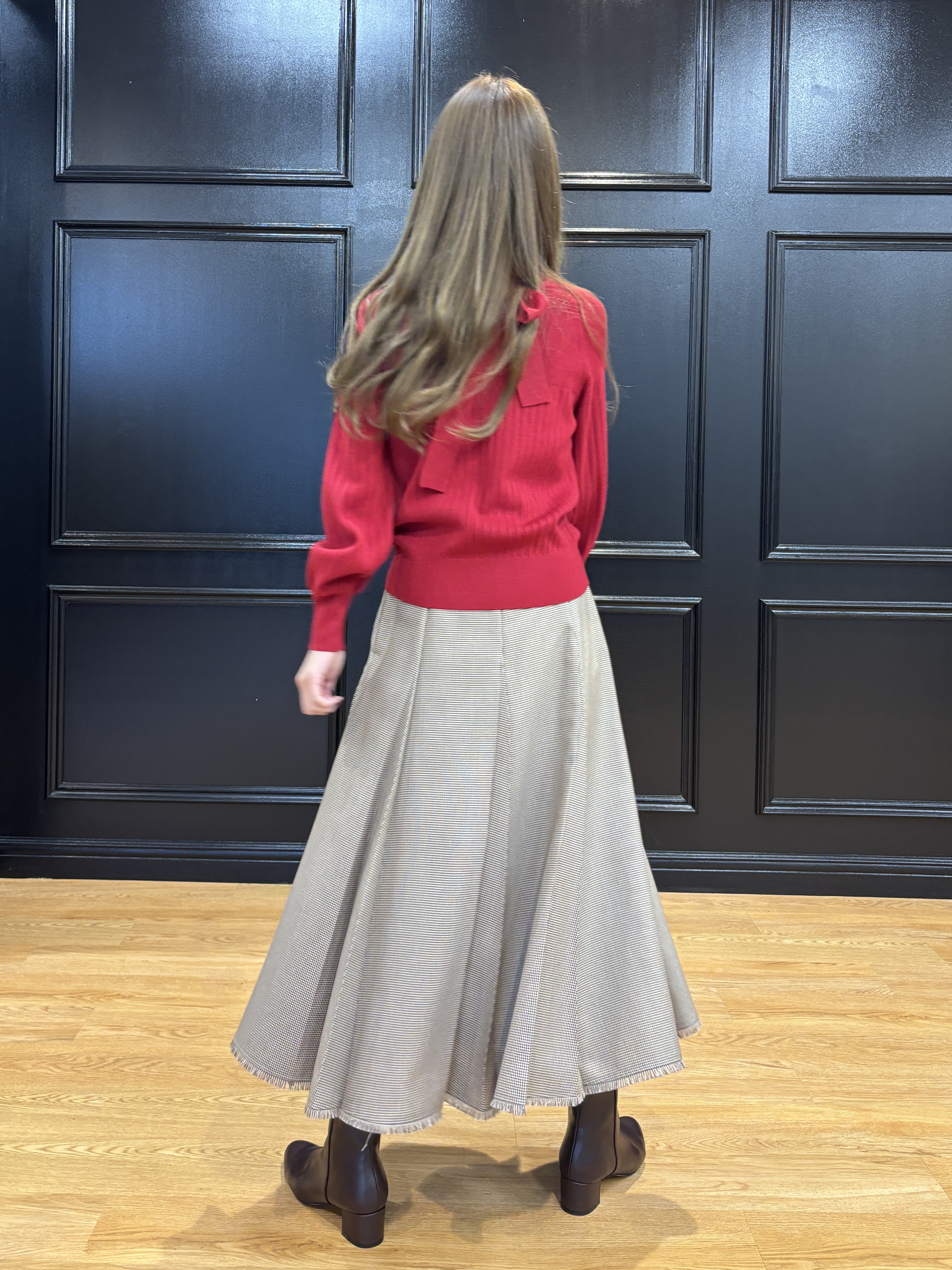 清水夏姫さんの「DRESSTERIOR｜バックリボンニット」を使ったコーディネート