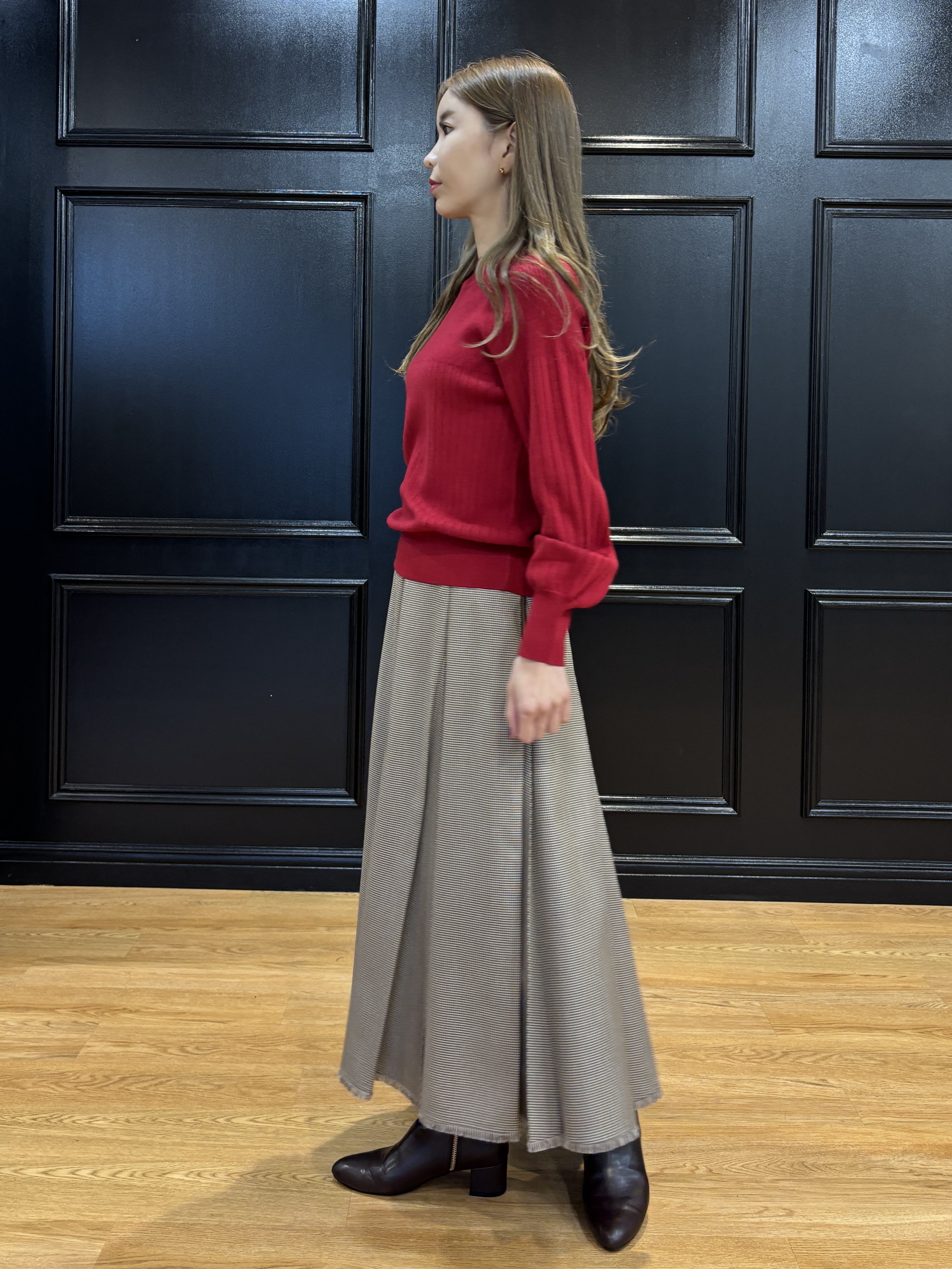 清水夏姫さんの「DRESSTERIOR｜バックリボンニット」を使ったコーディネート