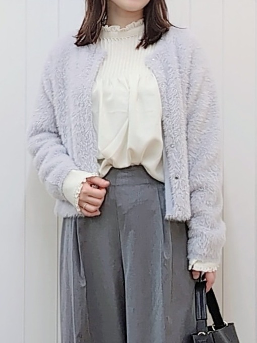 itoさんの「Dessin｜【洗える】シャギーニットカーディガン」を使ったコーディネート