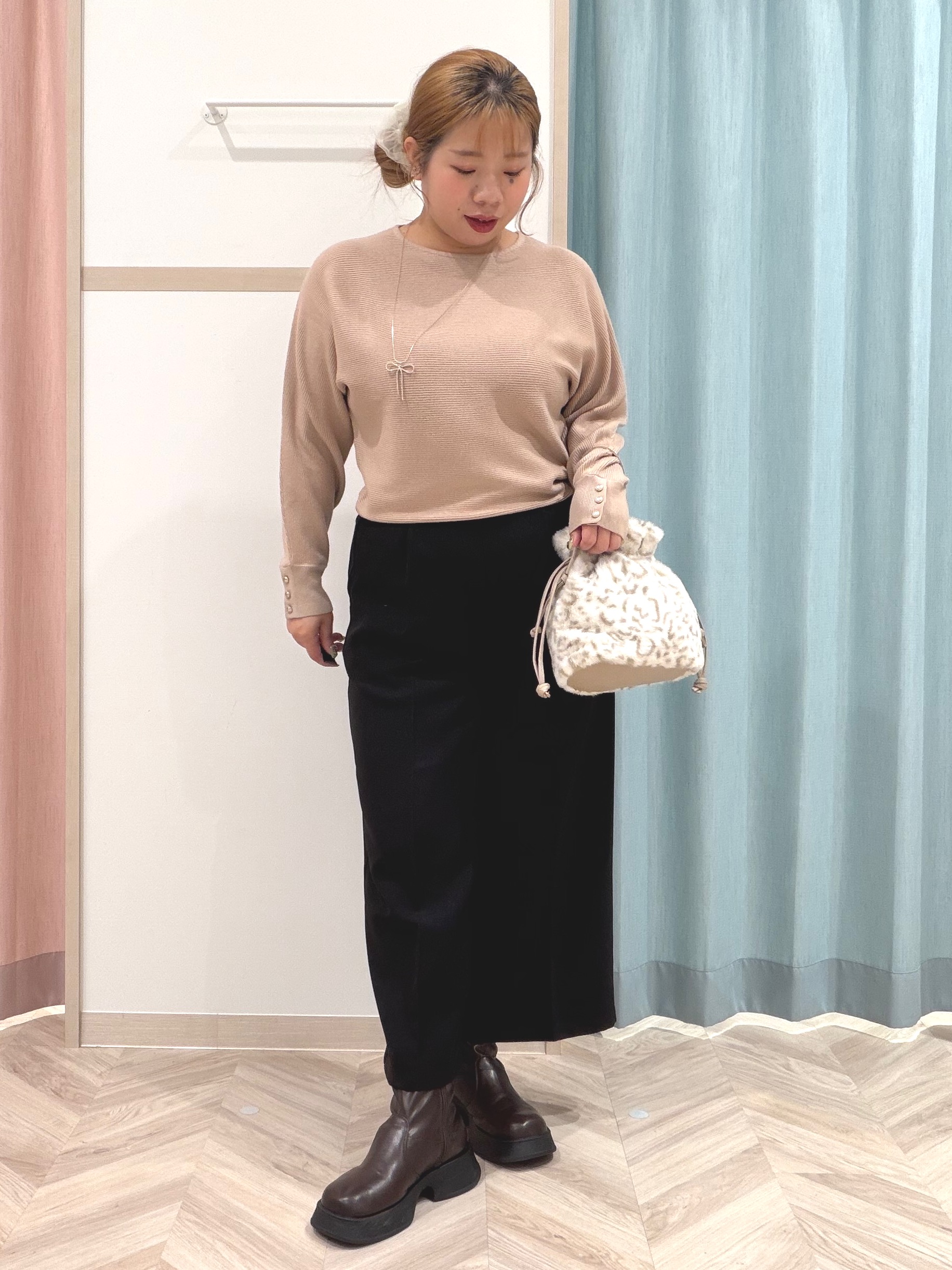 まちゃんなちゃんさんの「SHOO･LA･RUE｜【洗濯機可/体型カバー】やわらかリブドルマンニット」を使ったコーディネート
