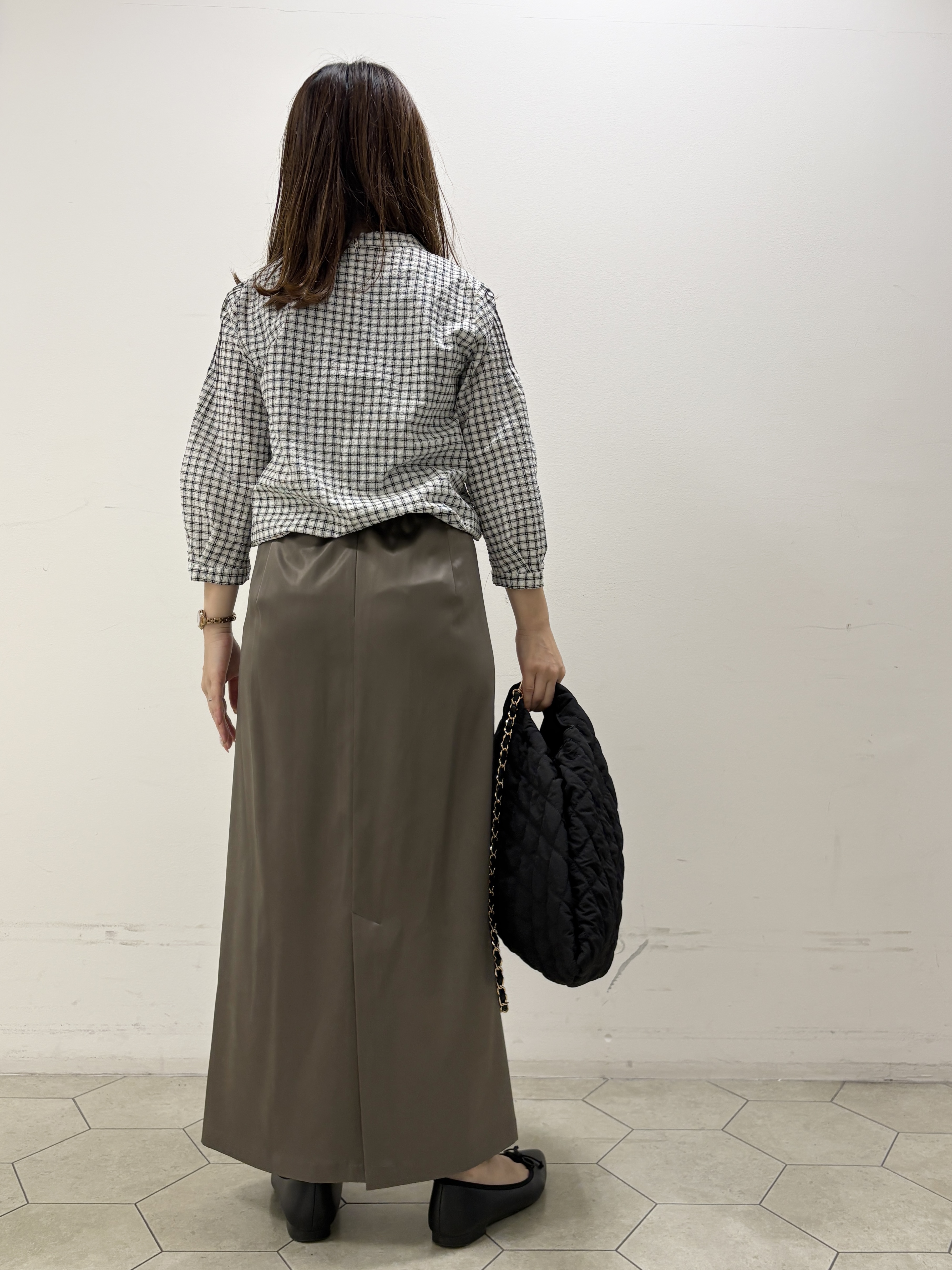 kahoさんの「INDIVI｜【初秋にピッタリ！／洗える】凹凸素材ミニスタンドトップス」を使ったコーディネート