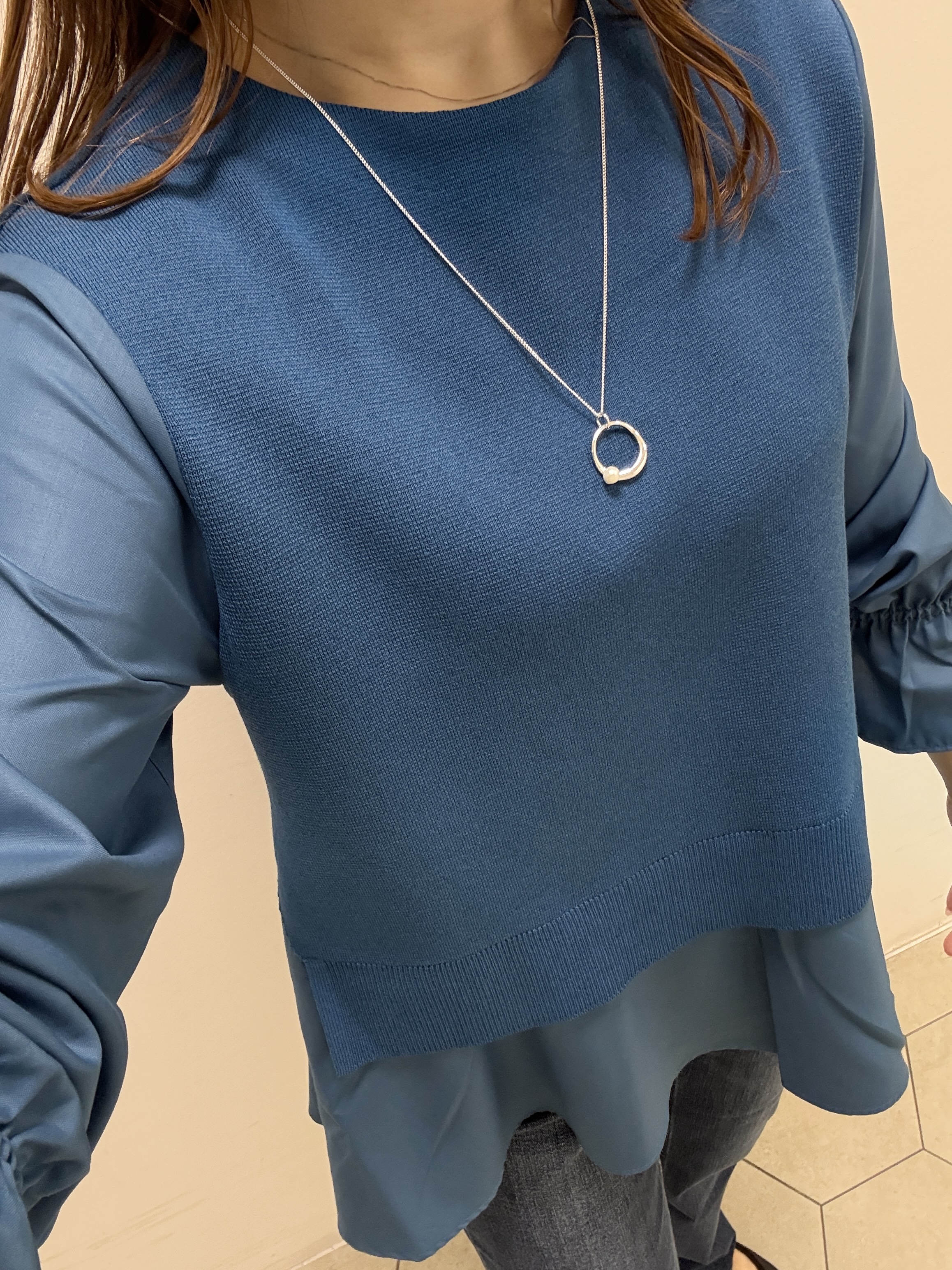 kahoさんの「INDIVI｜【洗える／1枚でコーデ完成】重ね着風ニットトップス」を使ったコーディネート