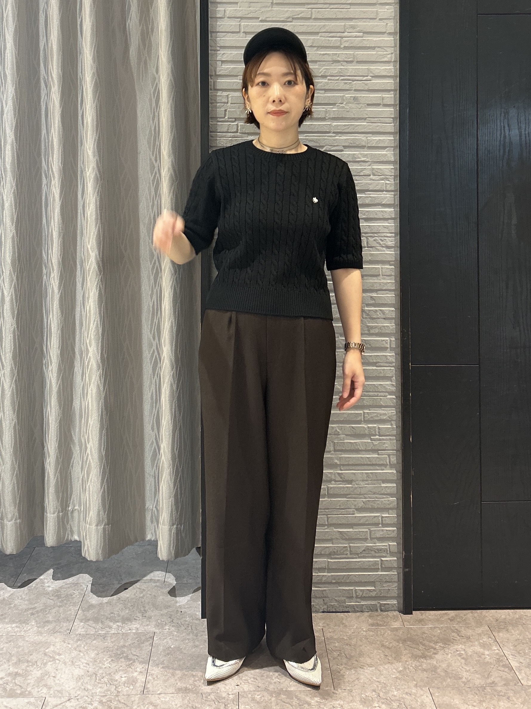 ga_riさんの「THE SHOP TK｜POLO BCS/ケーブル5分袖ニット」を使ったコーディネート