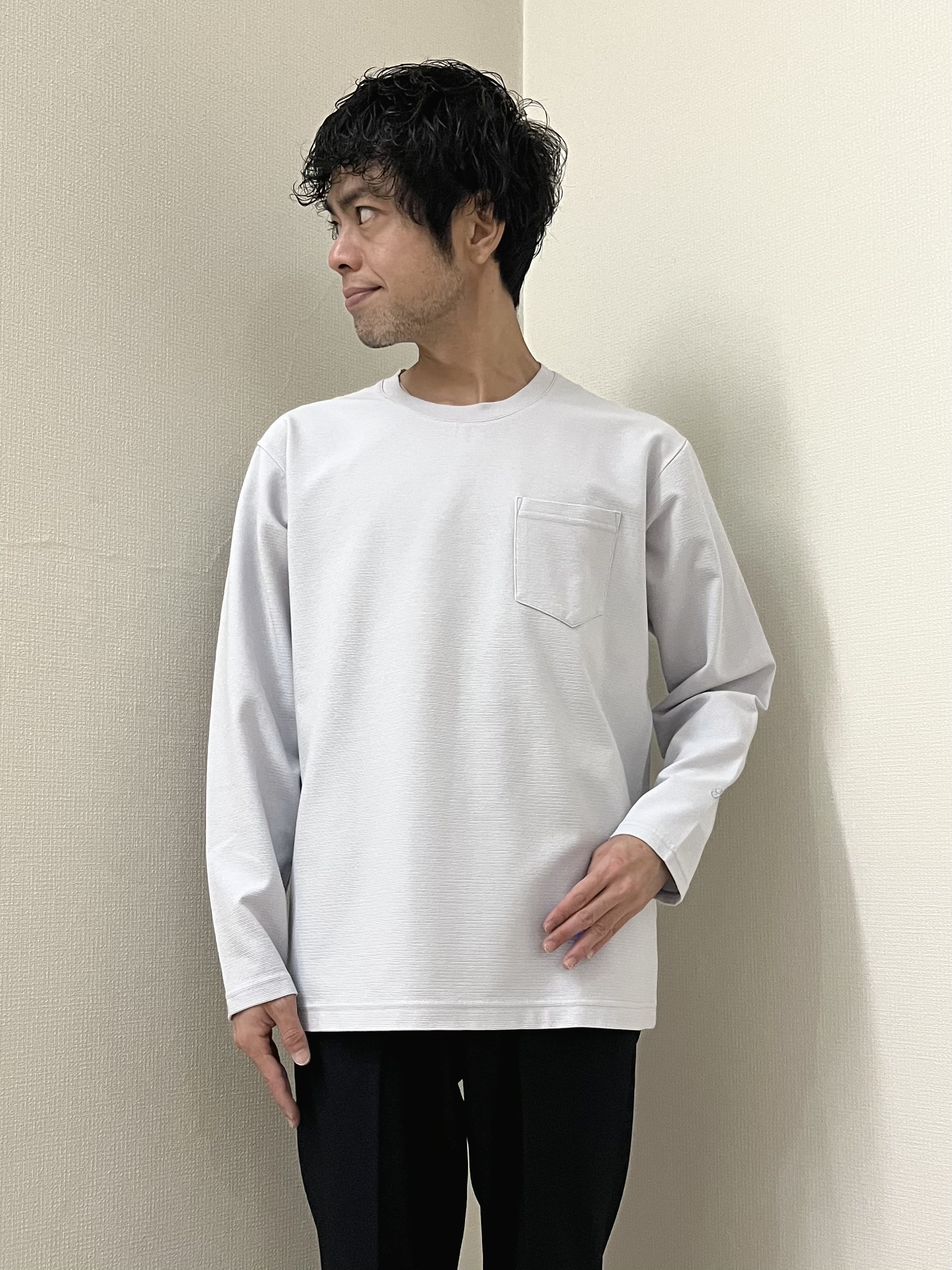 URAさんの「TAKEO KIKUCHI｜ウールライクキャットフット ジャケット」を使ったコーディネート