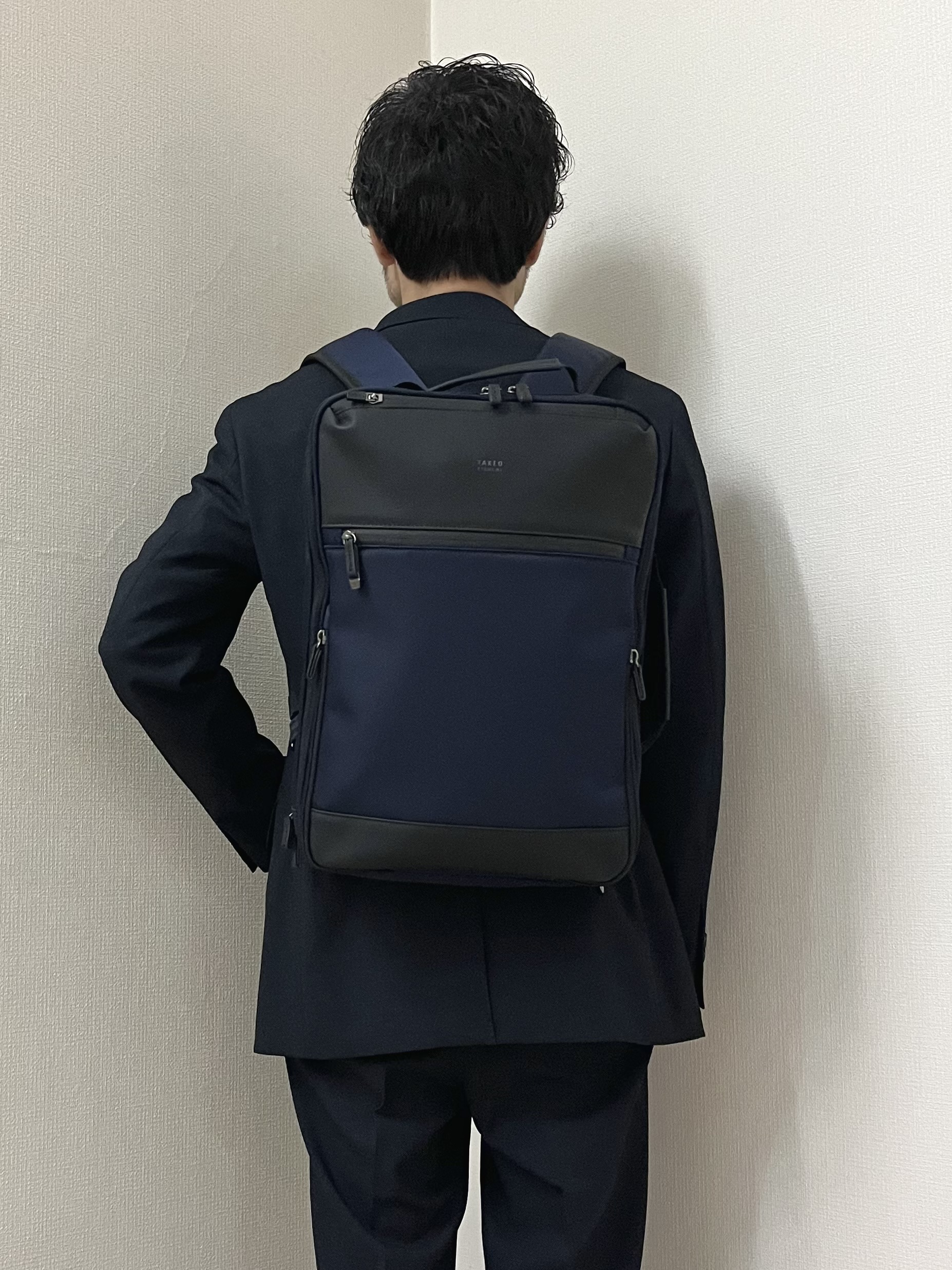URAさんの「TAKEO KIKUCHI｜ウールライクキャットフット ジャケット」を使ったコーディネート