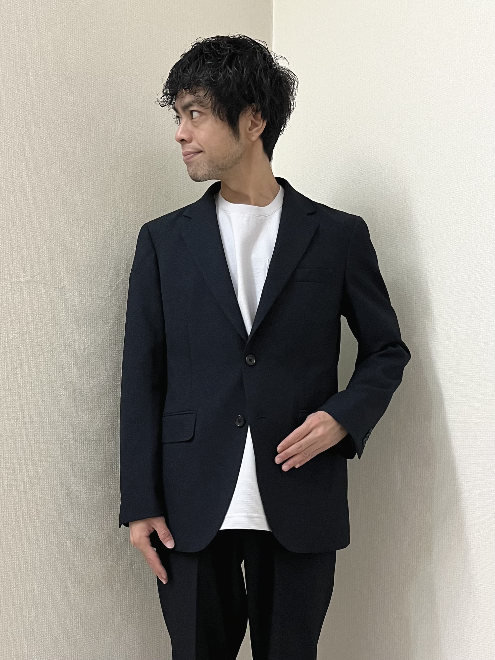 URAさんの「TAKEO KIKUCHI｜ウールライクキャットフット ジャケット」を使ったコーディネート