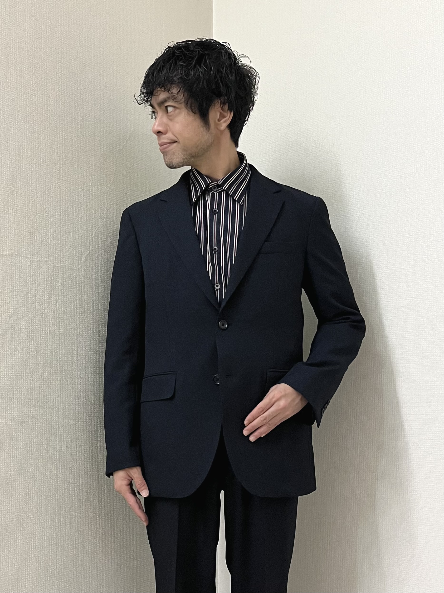 URAさんの「TAKEO KIKUCHI｜ウールライクキャットフット ジャケット」を使ったコーディネート