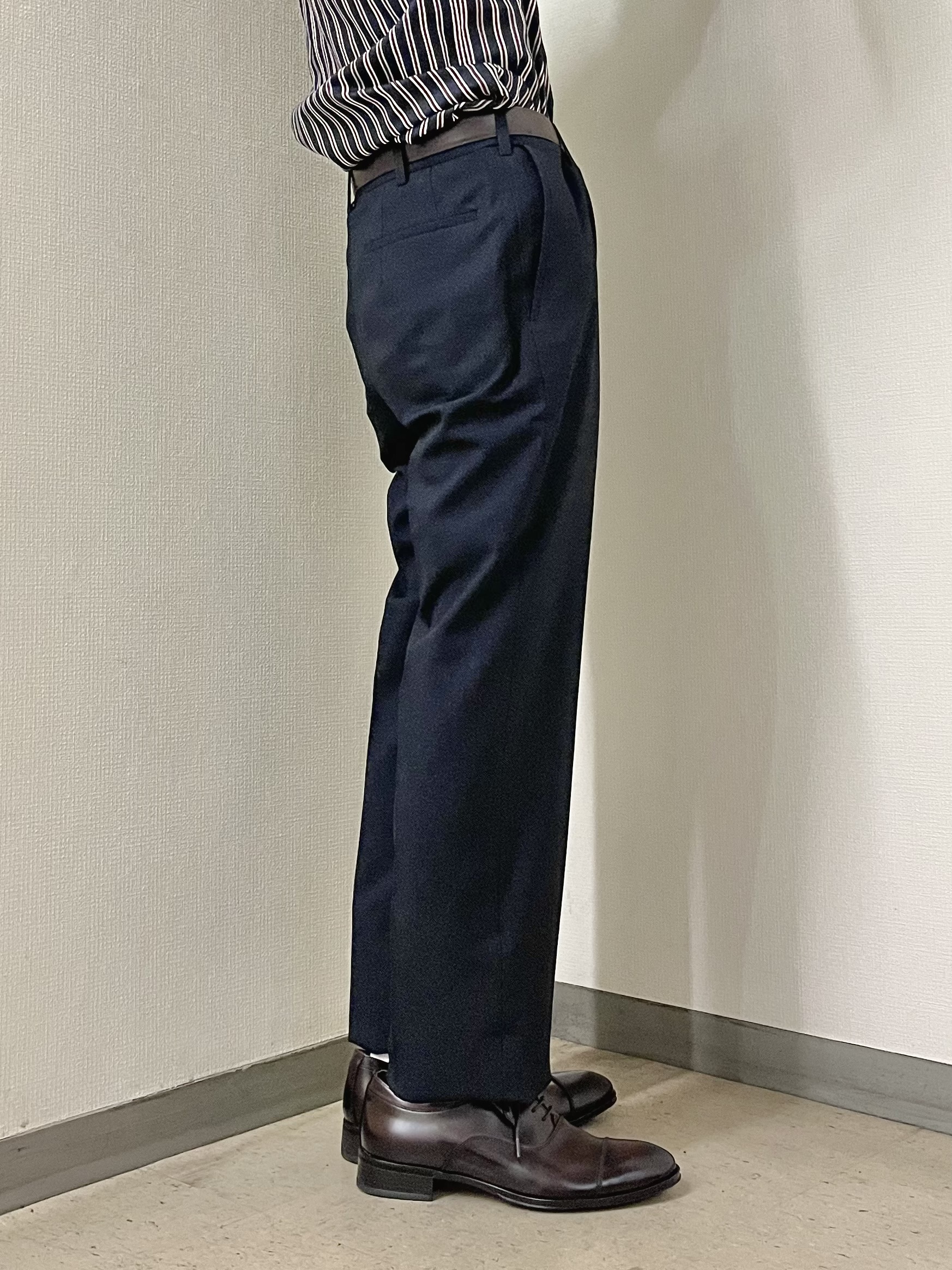 URAさんの「TAKEO KIKUCHI｜ウールライクキャットフット ジャケット」を使ったコーディネート