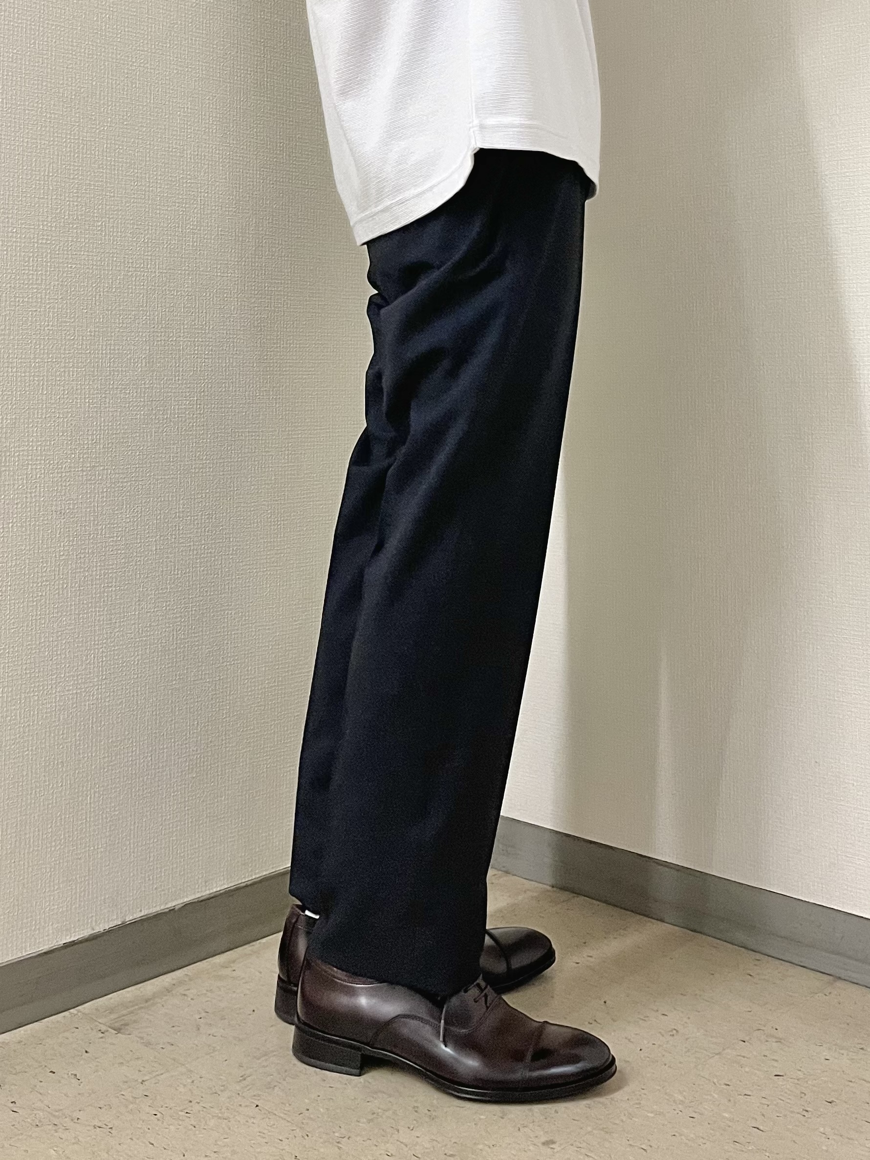 URAさんの「TAKEO KIKUCHI｜ウールライクキャットフット ジャケット」を使ったコーディネート