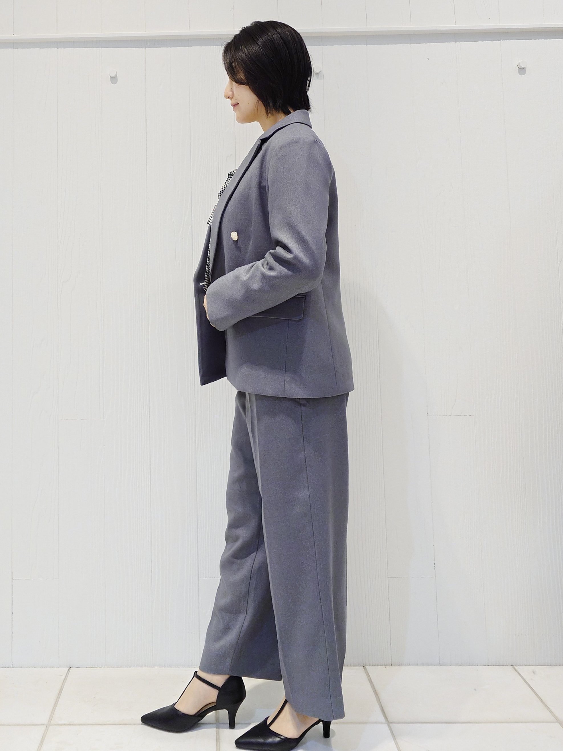 haruさんの「index｜【セットアップ可】ストレッチツイルダブルブレストテーラードジャケット《洗濯機OK／防シワ》」を使ったコーディネート
