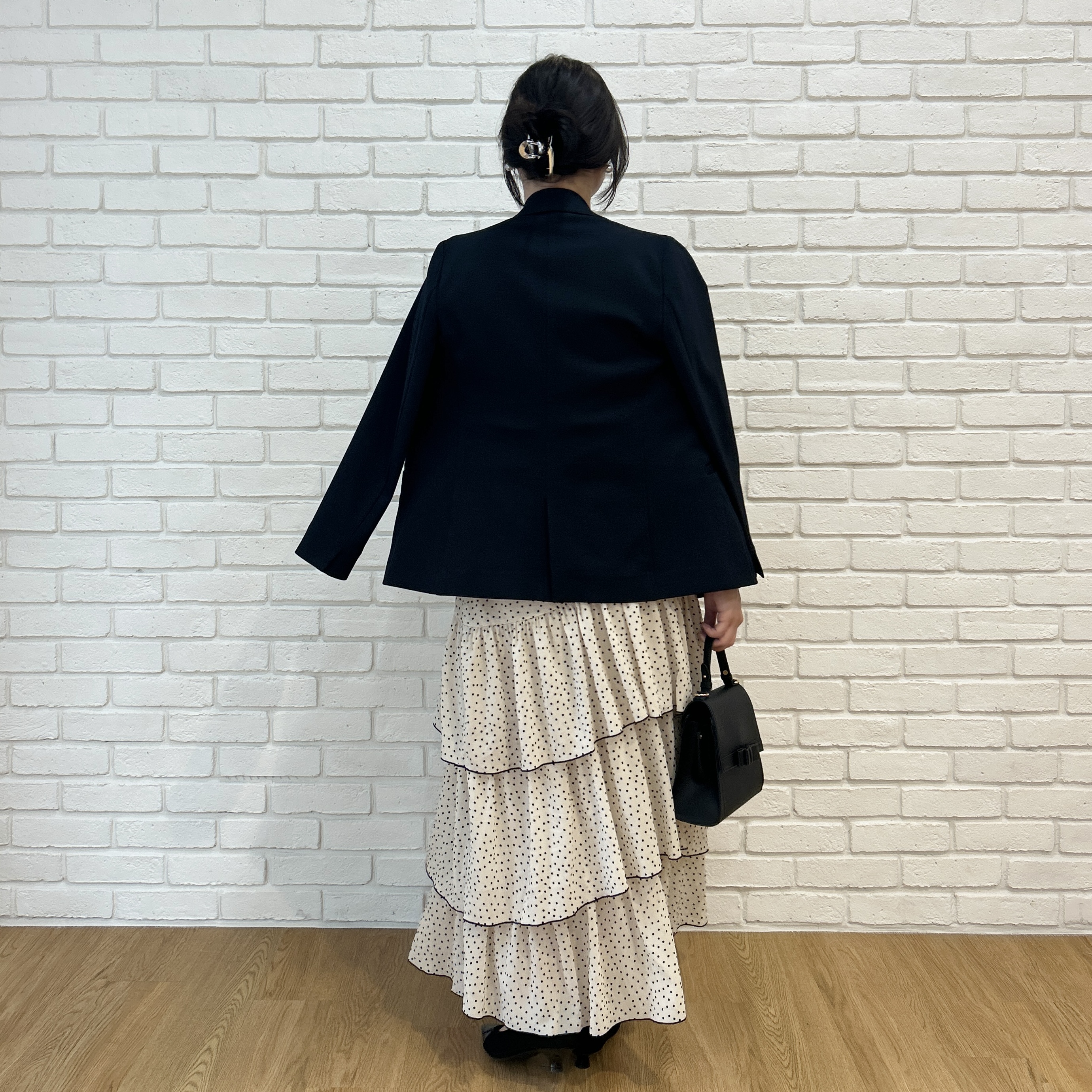 shinoさんの「Couture brooch｜【マシンウォッシャブル・イージーケア】パール風釦テーラードジャケット【毛玉になりにくい・セットアップ」を使ったコーディネート