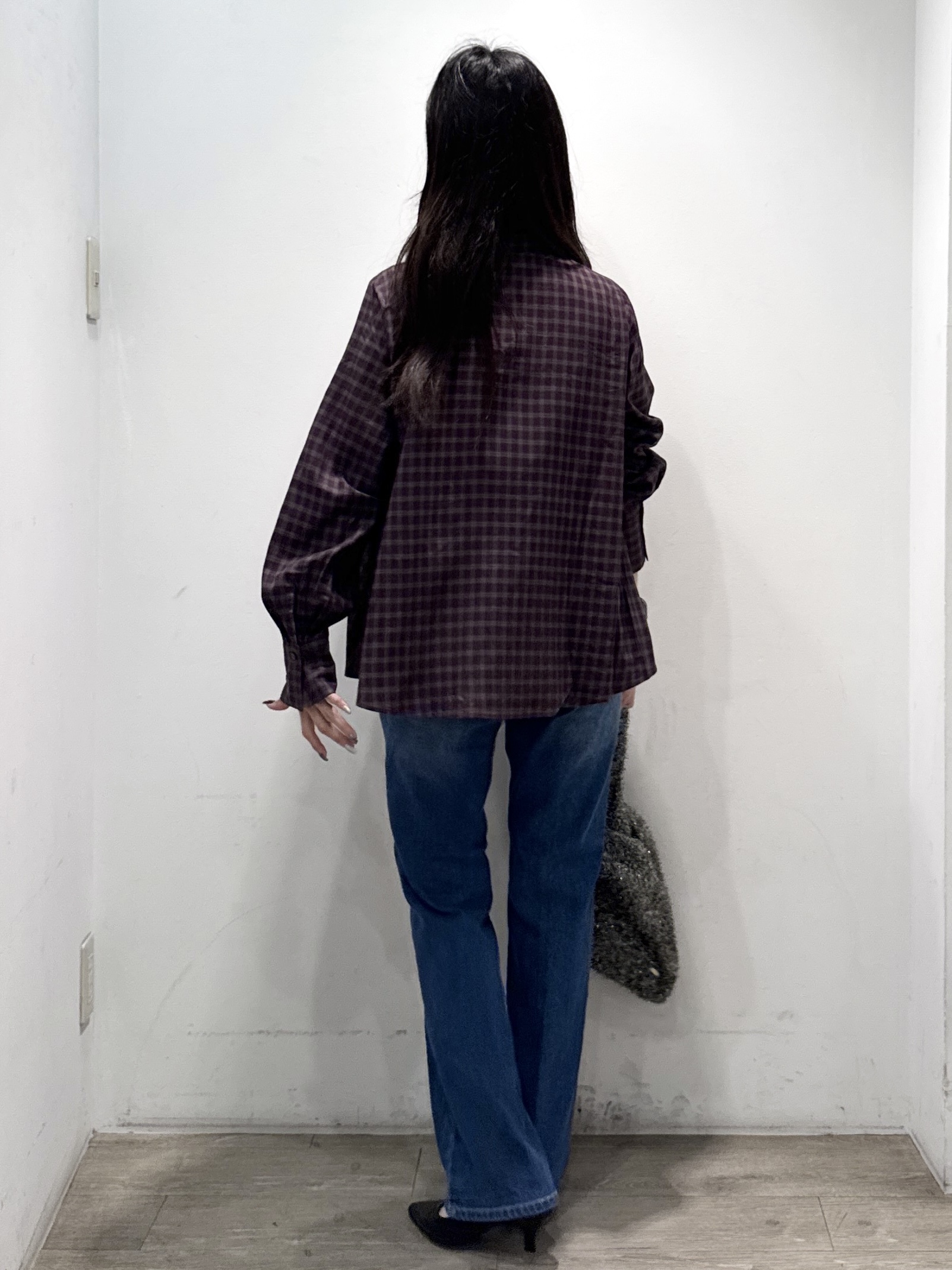 yuicciさんの「OPAQUE.CLIP｜チェック柄／無地アソートボウタイブラウス【洗濯機OK】」を使ったコーディネート