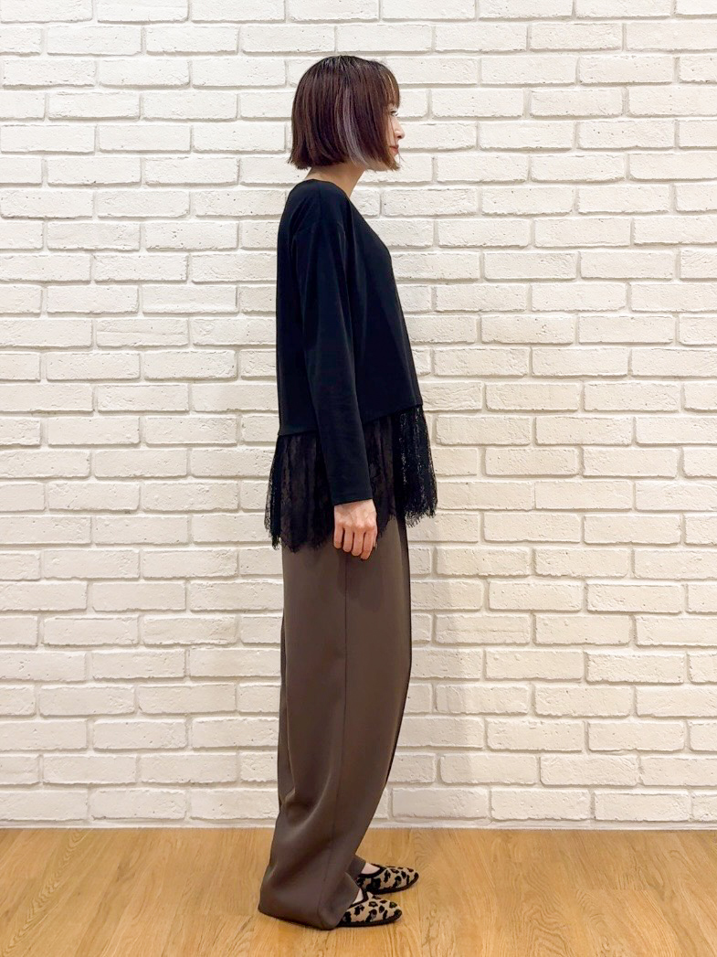 𝐜𝐡𝐢𝐤𝐚さんの「SHOO･LA･RUE｜【毛玉になりにくい/S-LL/洗濯機可/体型カバー】Vネックゆったりカーディガン」を使ったコーディネート