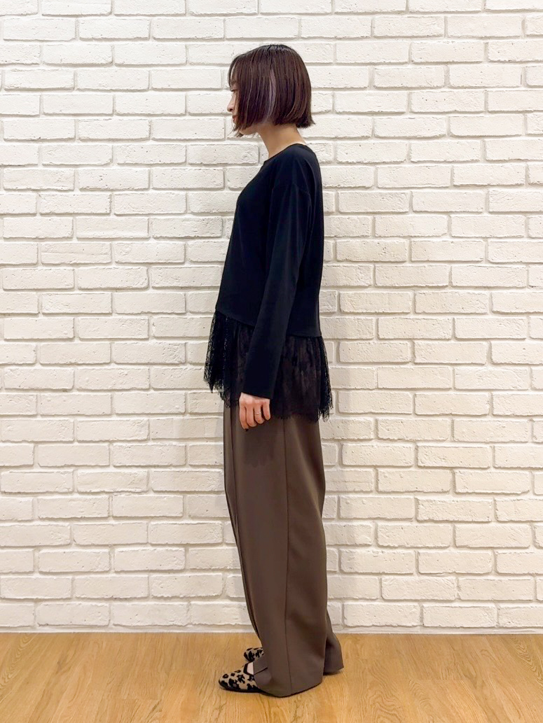 𝐜𝐡𝐢𝐤𝐚さんの「SHOO･LA･RUE｜【毛玉になりにくい/S-LL/洗濯機可/体型カバー】Vネックゆったりカーディガン」を使ったコーディネート