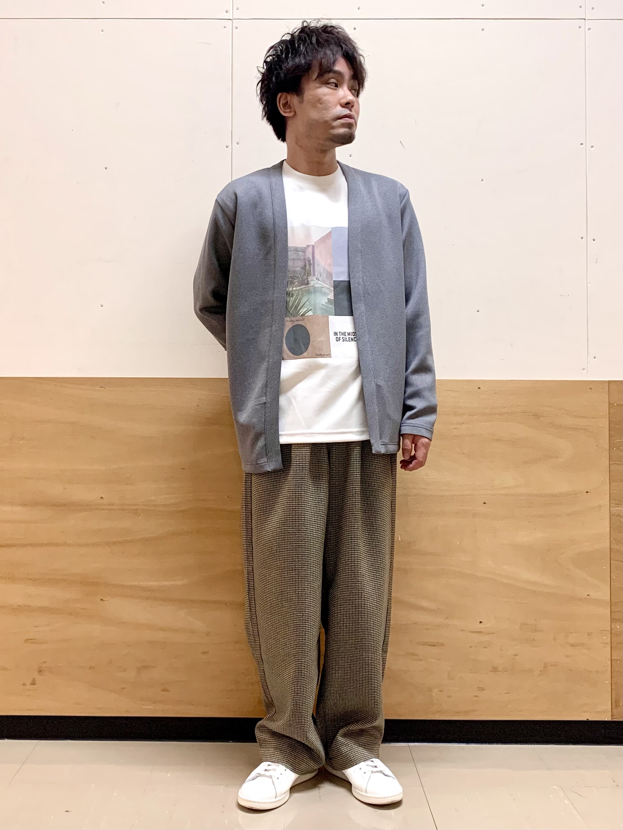MATUさんの「THE SHOP TK｜杢調スエードタッチカーデ」を使ったコーディネート