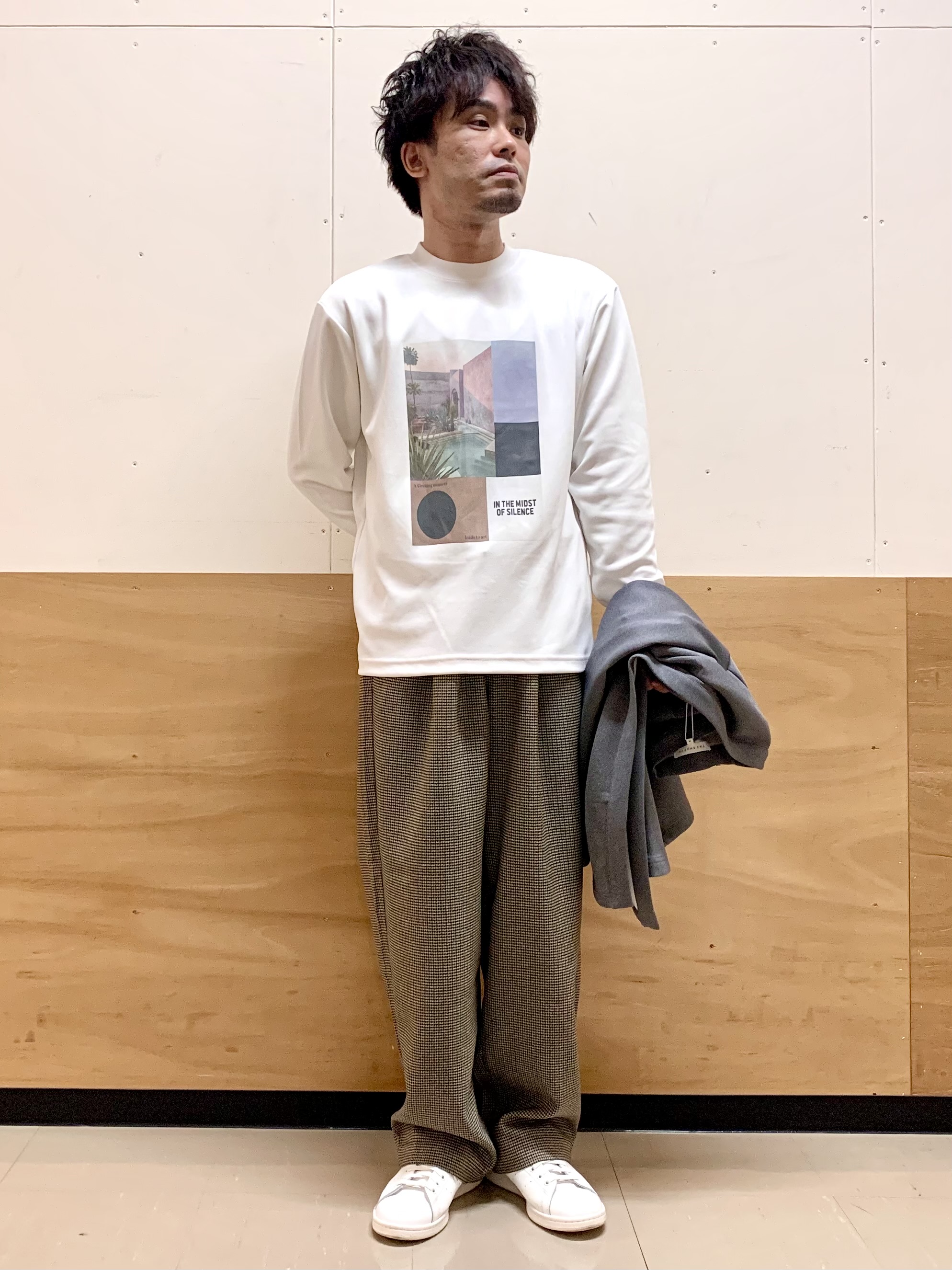MATUさんの「THE SHOP TK｜杢調スエードタッチカーデ」を使ったコーディネート