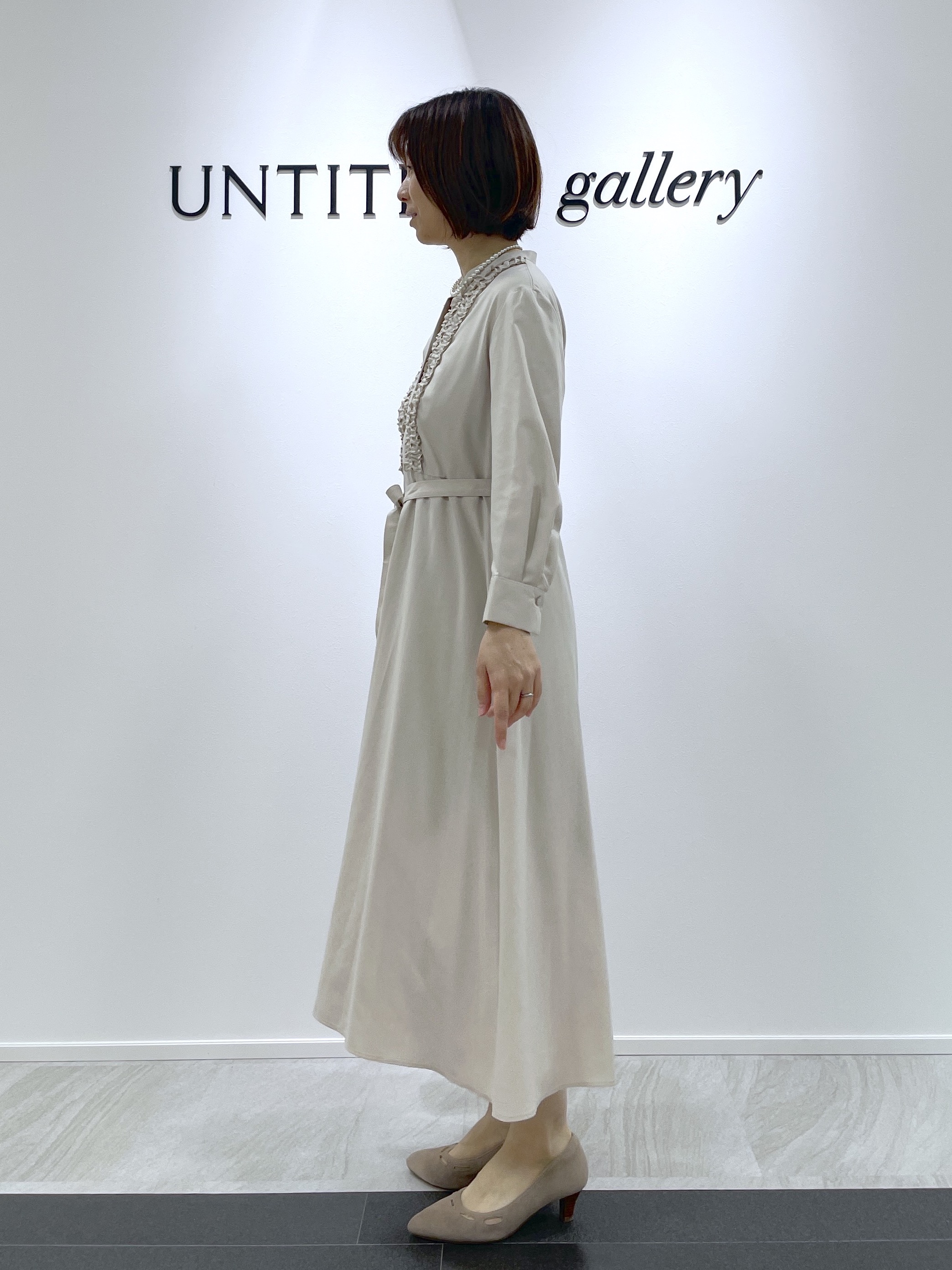 hanaさんの「UNTITLED｜【着映えアイテム】フロントフリルディティールワンピース」を使ったコーディネート