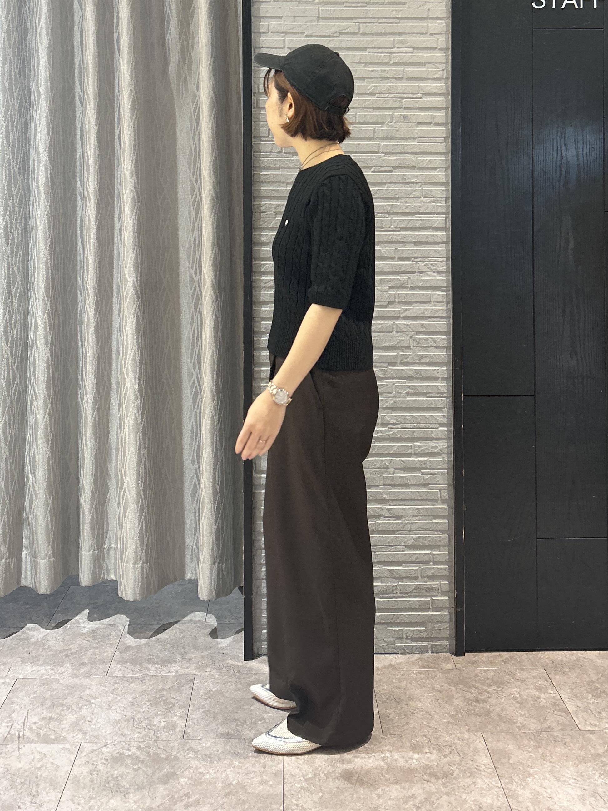 ga_riさんの「THE SHOP TK｜POLO BCS/ケーブル5分袖ニット」を使ったコーディネート