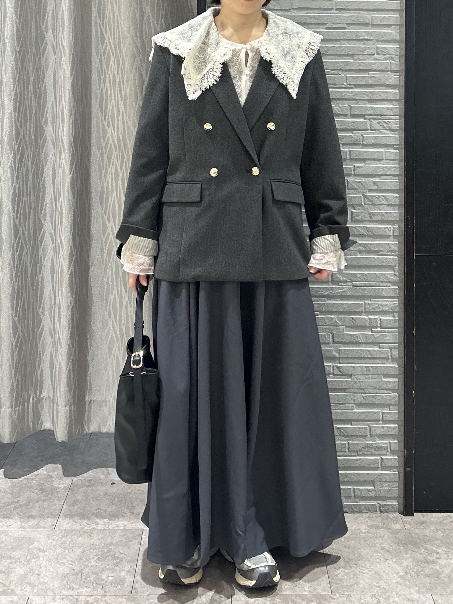 ga_riさんの「THE SHOP TK｜クラシカルな雰囲気 ダブルブレストジャケット」を使ったコーディネート