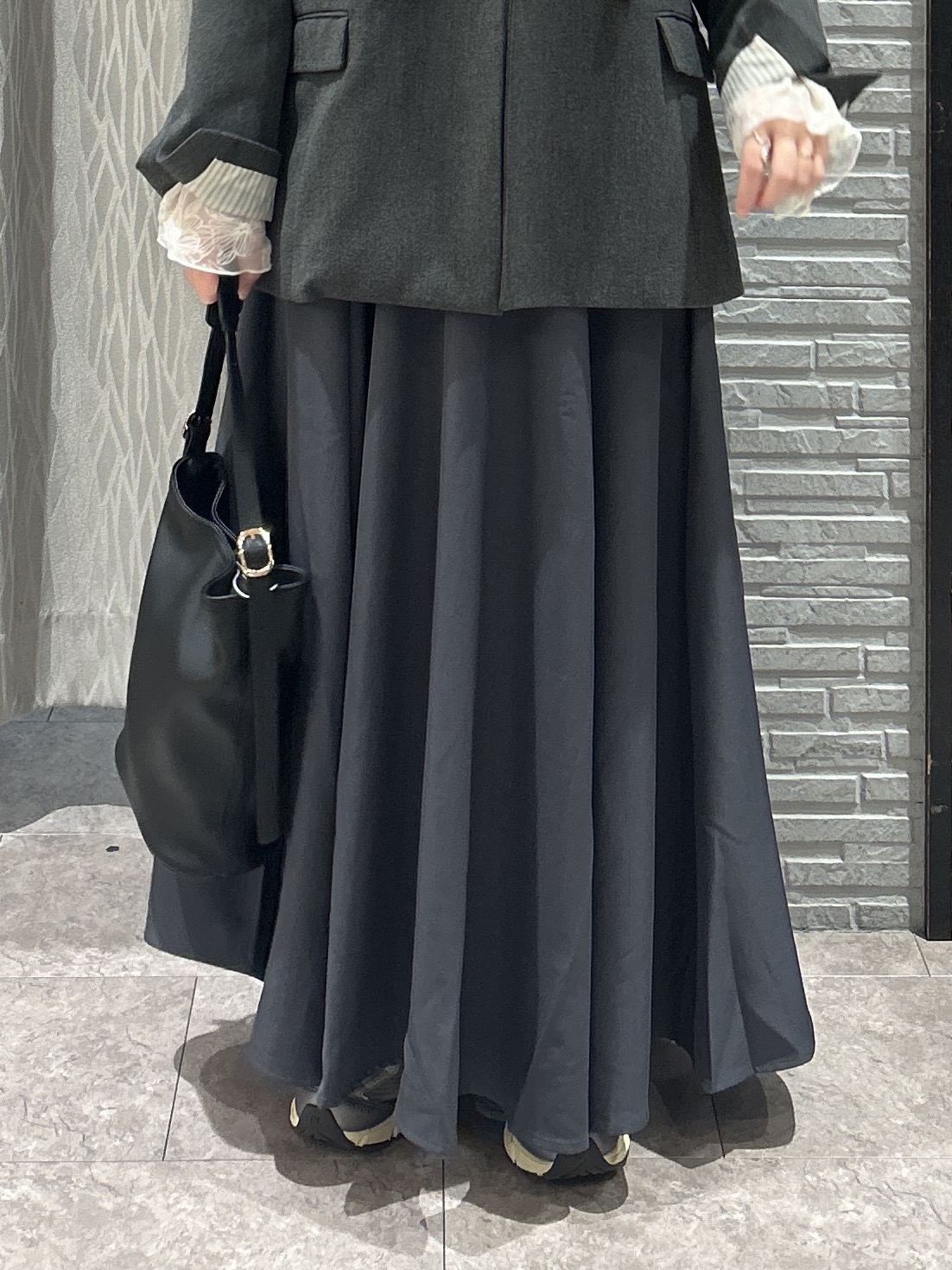 ga_riさんの「THE SHOP TK｜クラシカルな雰囲気 ダブルブレストジャケット」を使ったコーディネート