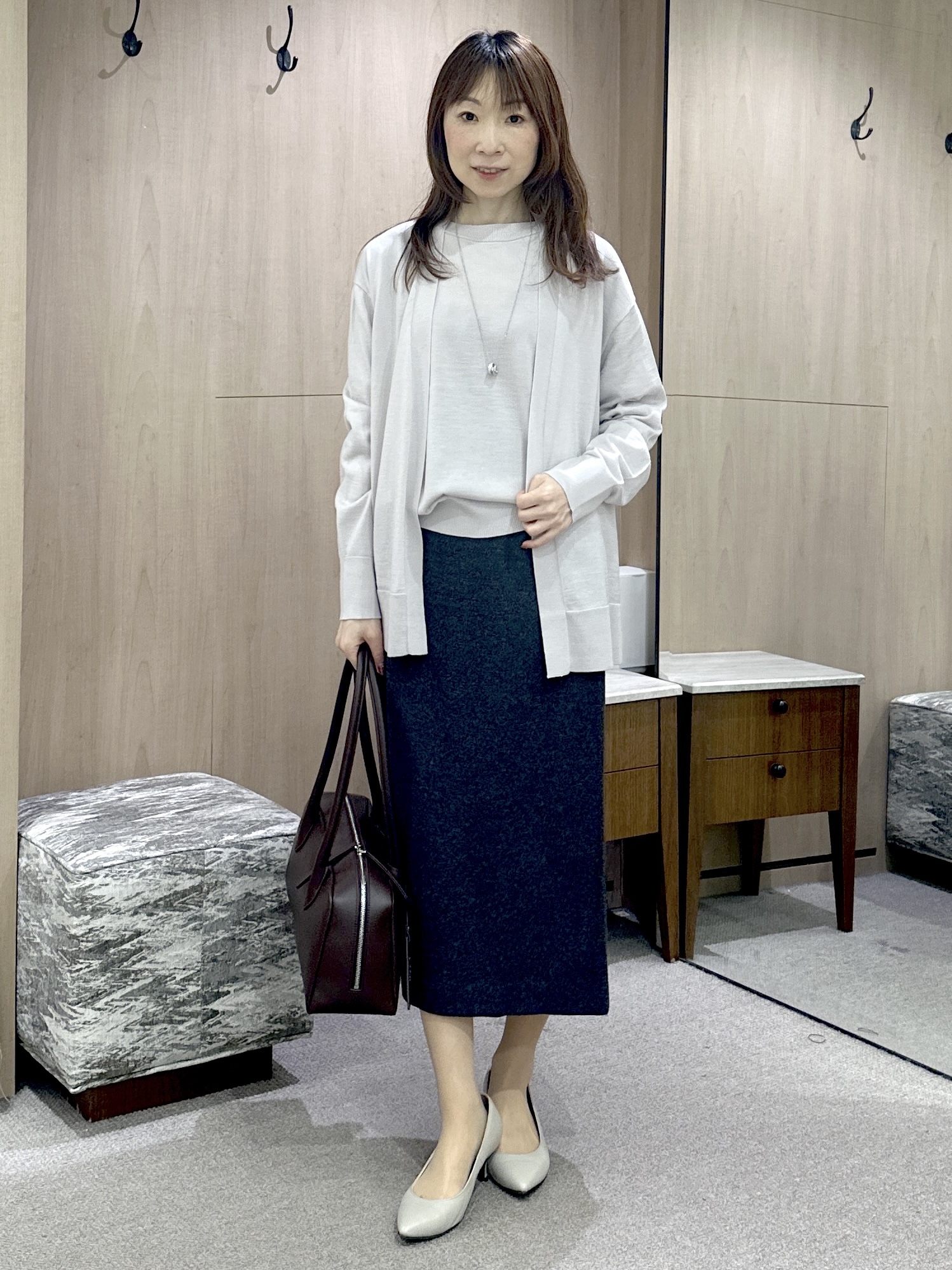 Miwaさんの「UNTITLED｜【アンサンブル可能/オンオフ使える】シルクウールカシミヤプルオーバー」を使ったコーディネート