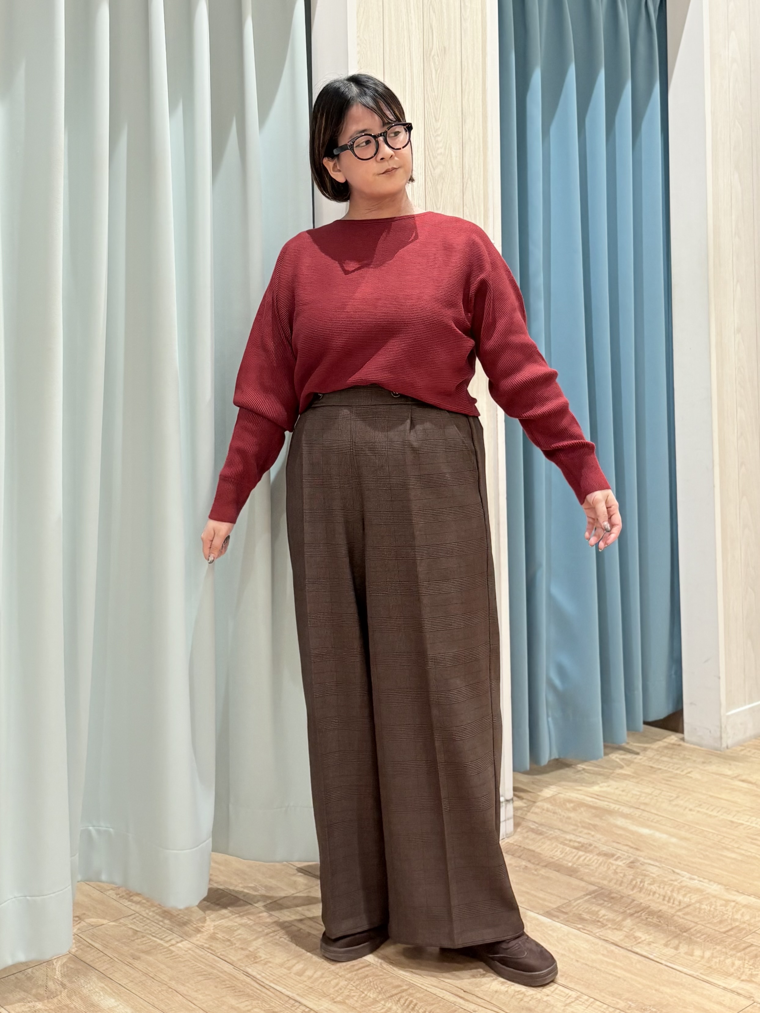 砂糖さんの「SHOO･LA･RUE｜【洗濯機可/体型カバー】やわらかリブドルマンニット」を使ったコーディネート