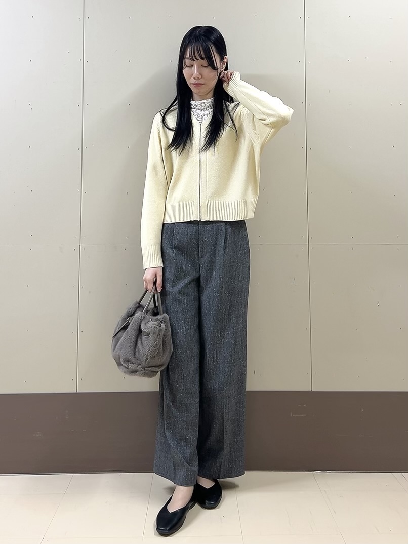 sechiさんの「UNTITLED｜【店頭人気！】杢調ジップカーディガン」を使ったコーディネート