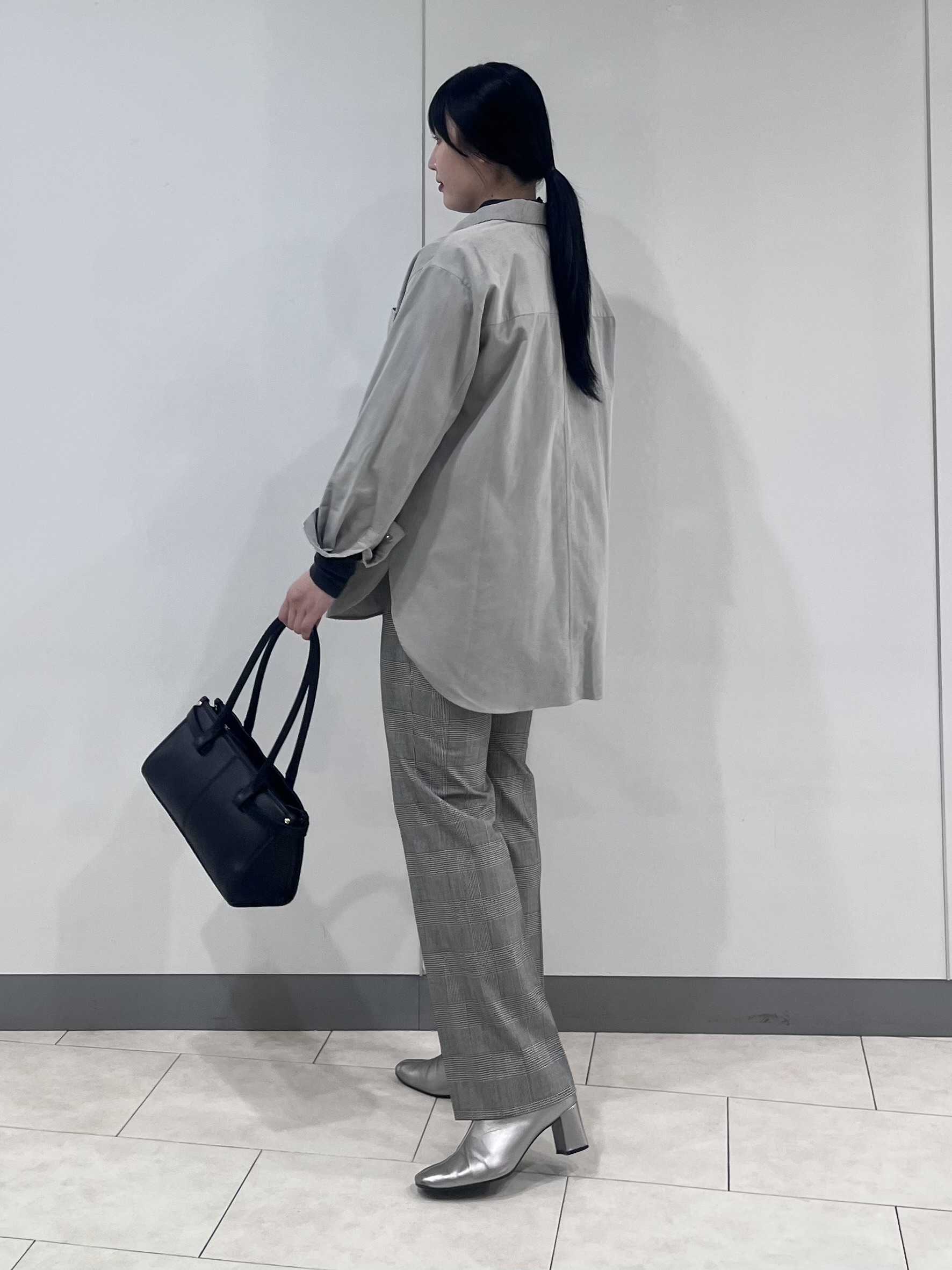 hasuさんの「INDIVI｜【撥水／UVケア】スタンドカラーブルゾン」を使ったコーディネート
