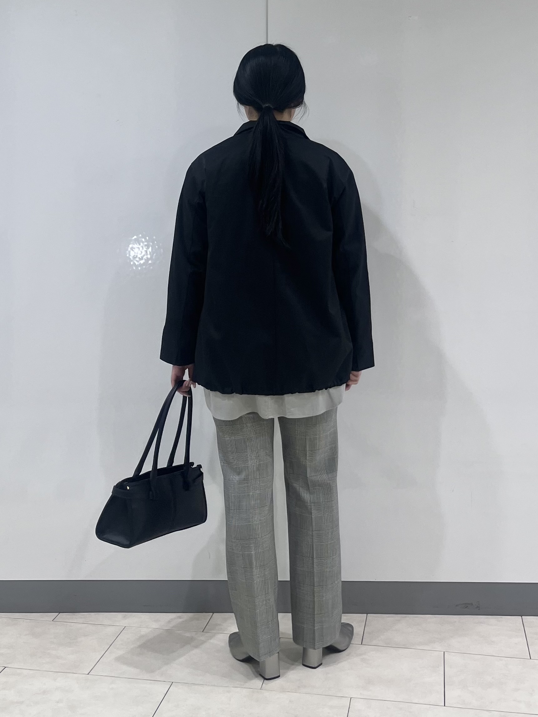 hasuさんの「INDIVI｜【撥水／UVケア】スタンドカラーブルゾン」を使ったコーディネート