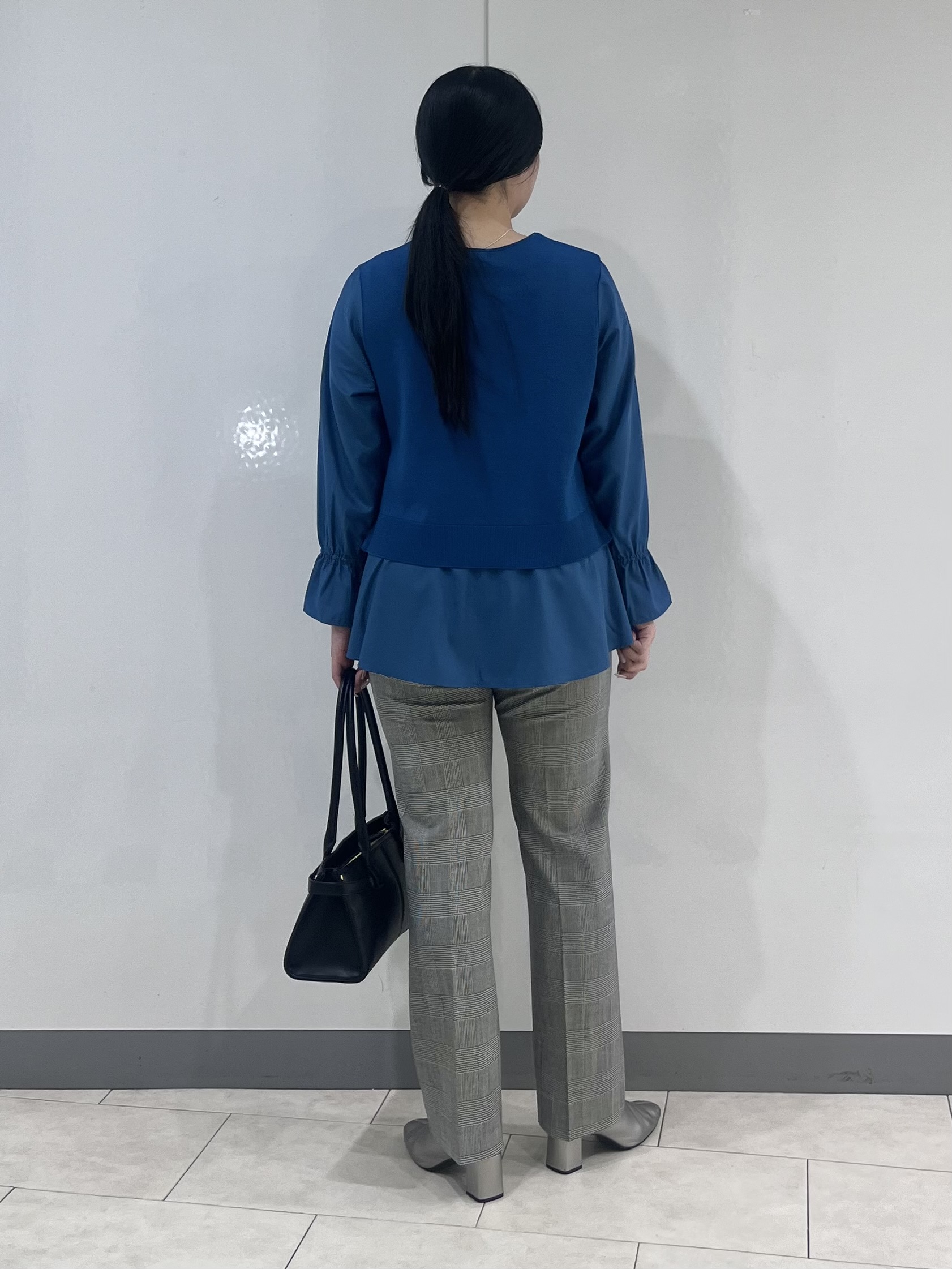 hasuさんの「INDIVI｜【洗える／1枚でコーデ完成】重ね着風ニットトップス」を使ったコーディネート