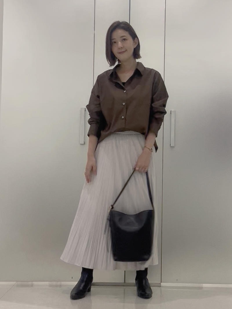 まどかさんの「UNTITLED｜コットンドルマンシャツ」を使ったコーディネート