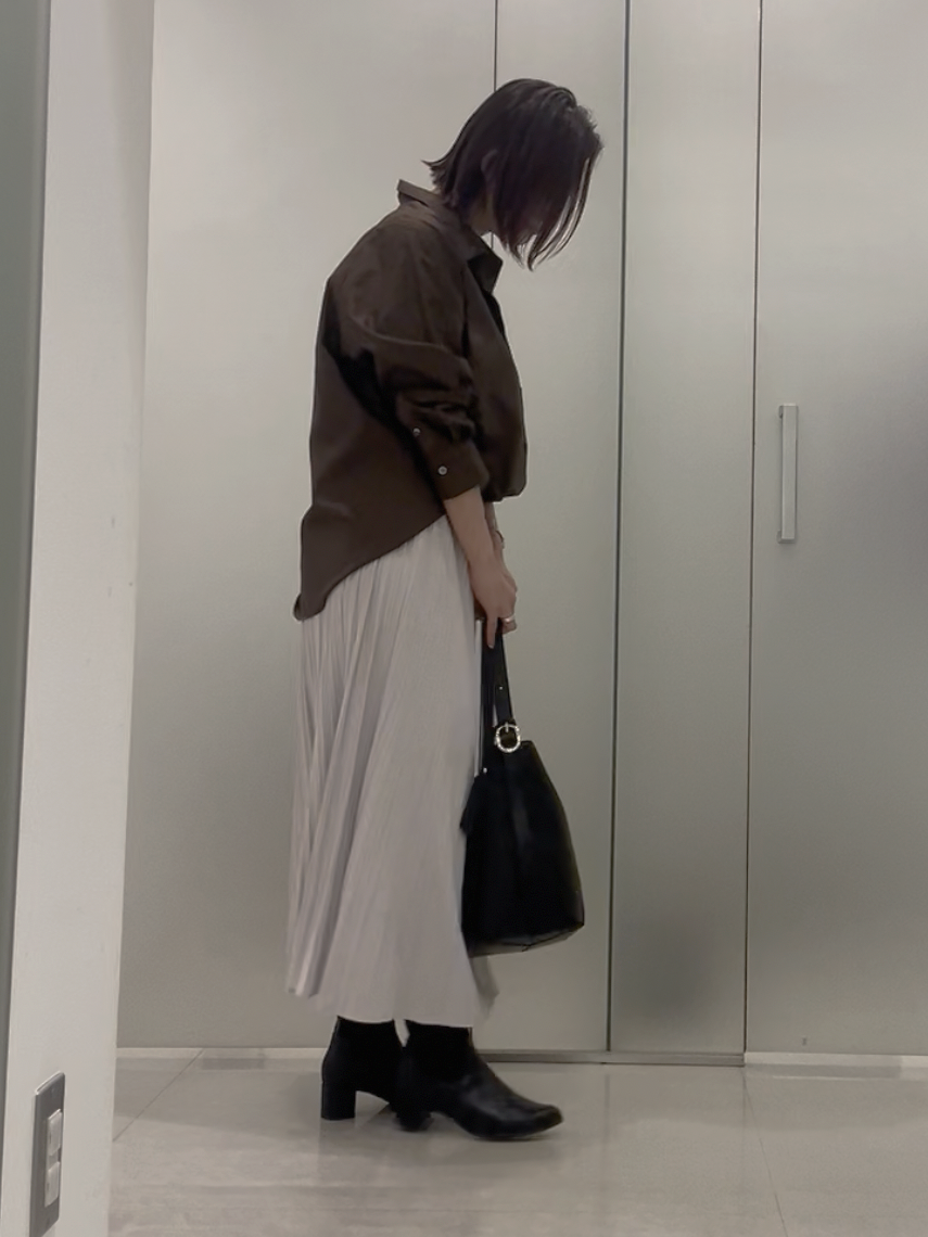 まどかさんの「UNTITLED｜コットンドルマンシャツ」を使ったコーディネート
