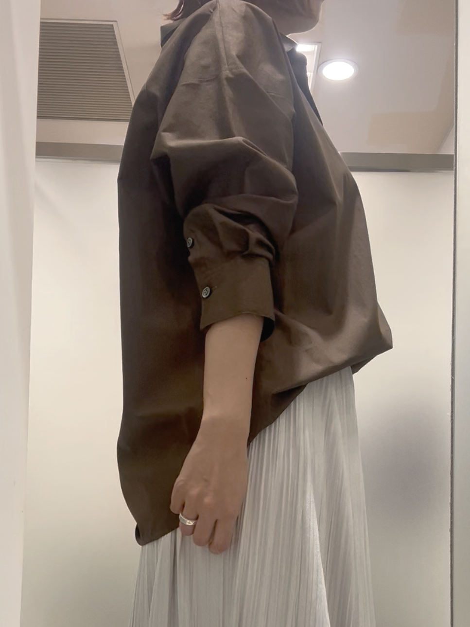 まどかさんの「UNTITLED｜コットンドルマンシャツ」を使ったコーディネート